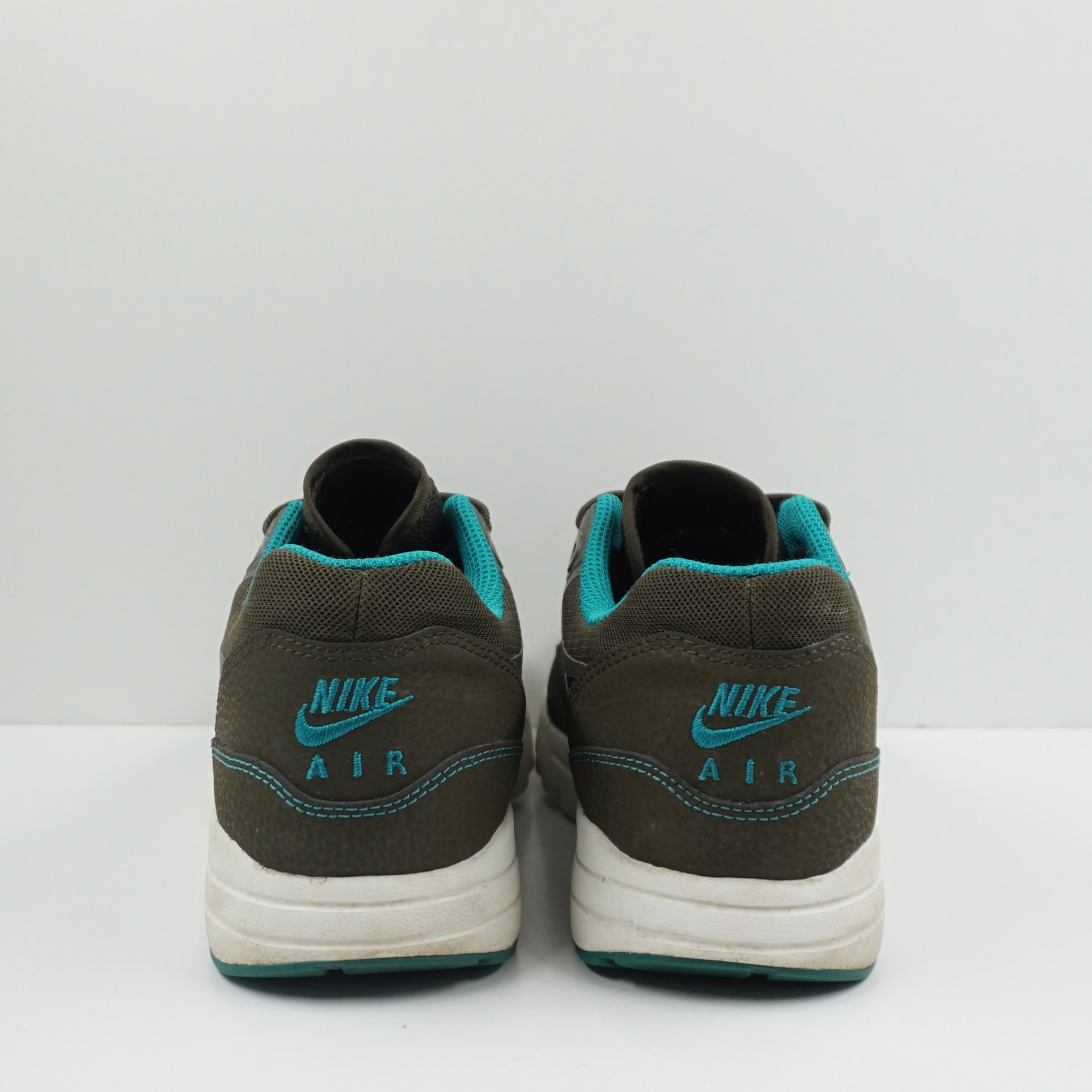 Nike Air Max 1 Ultra Essential Dark Emerald (W)