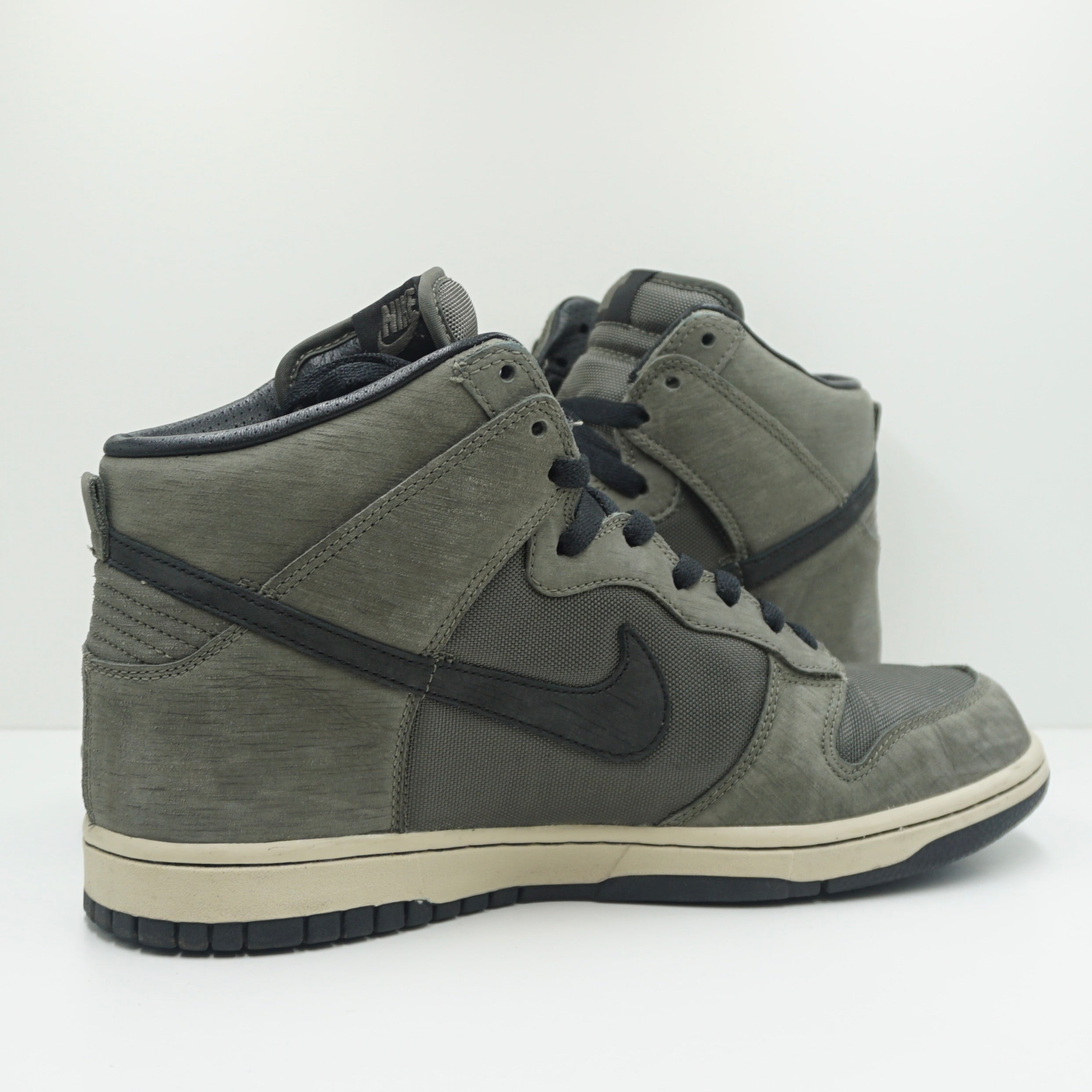 Nike Dunk High Undefeated Bring Back Pack Ballistic Green