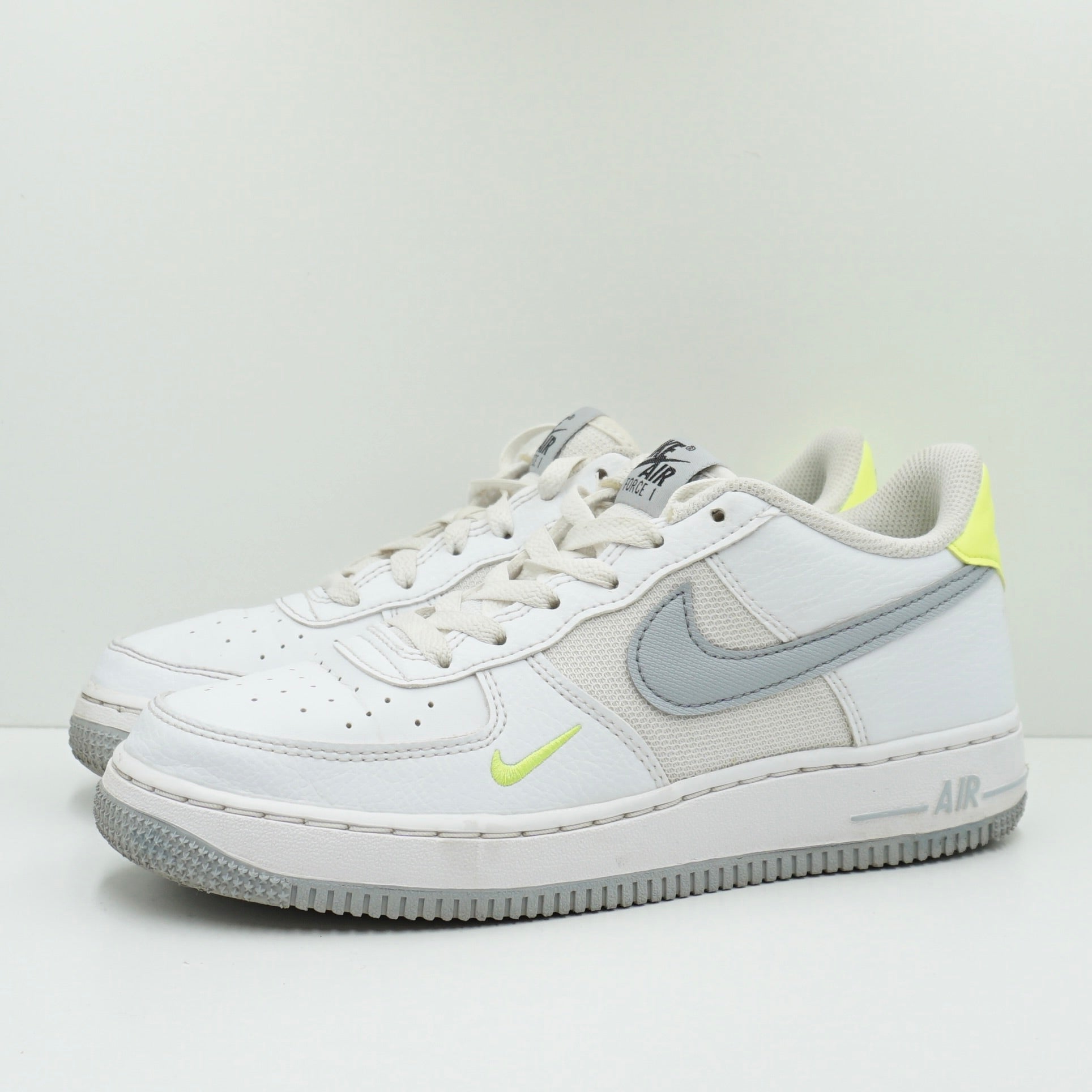 Nike Air Force 1 White Wolf Grey Volt (GS)