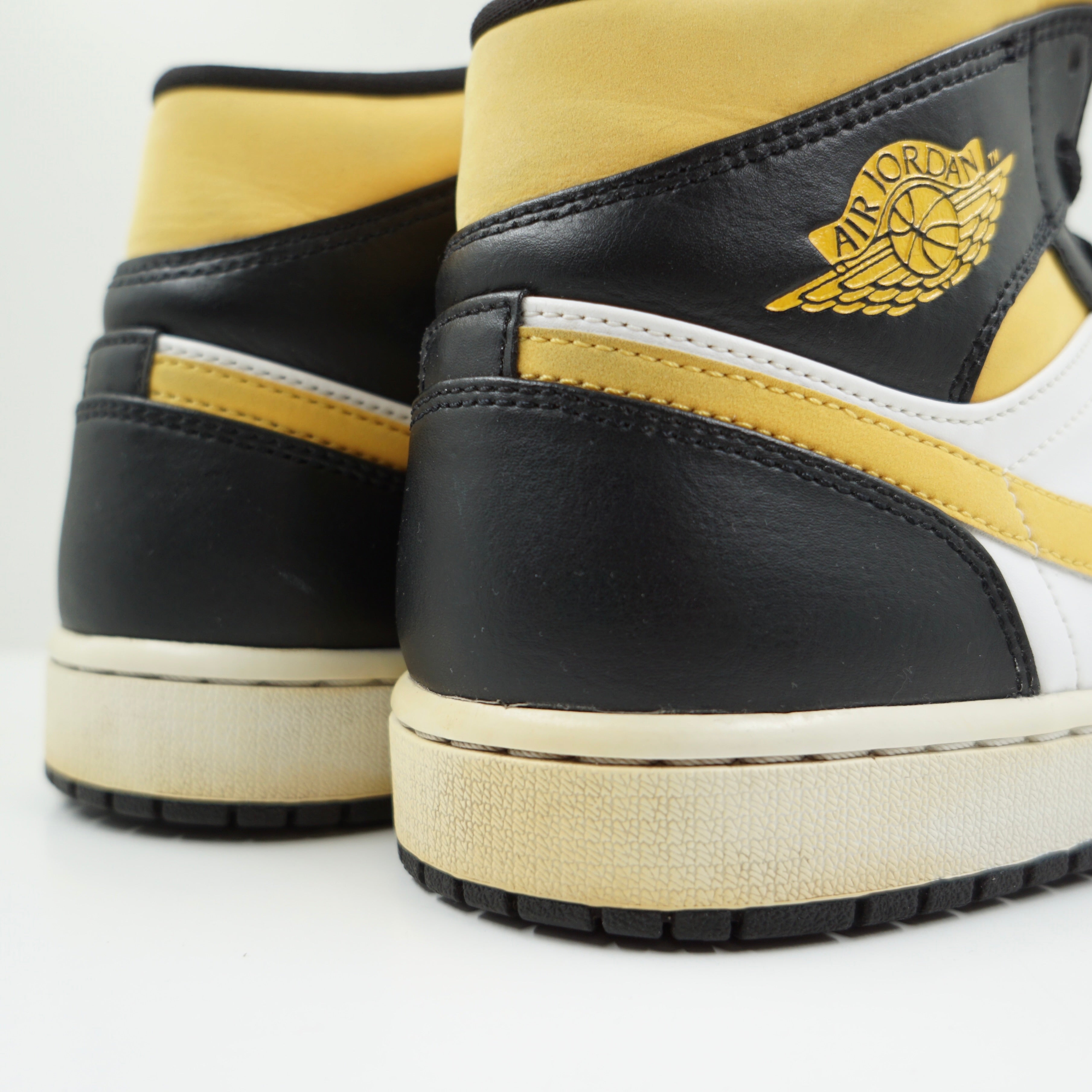 Jordan 1 Mid White Pollen Black
