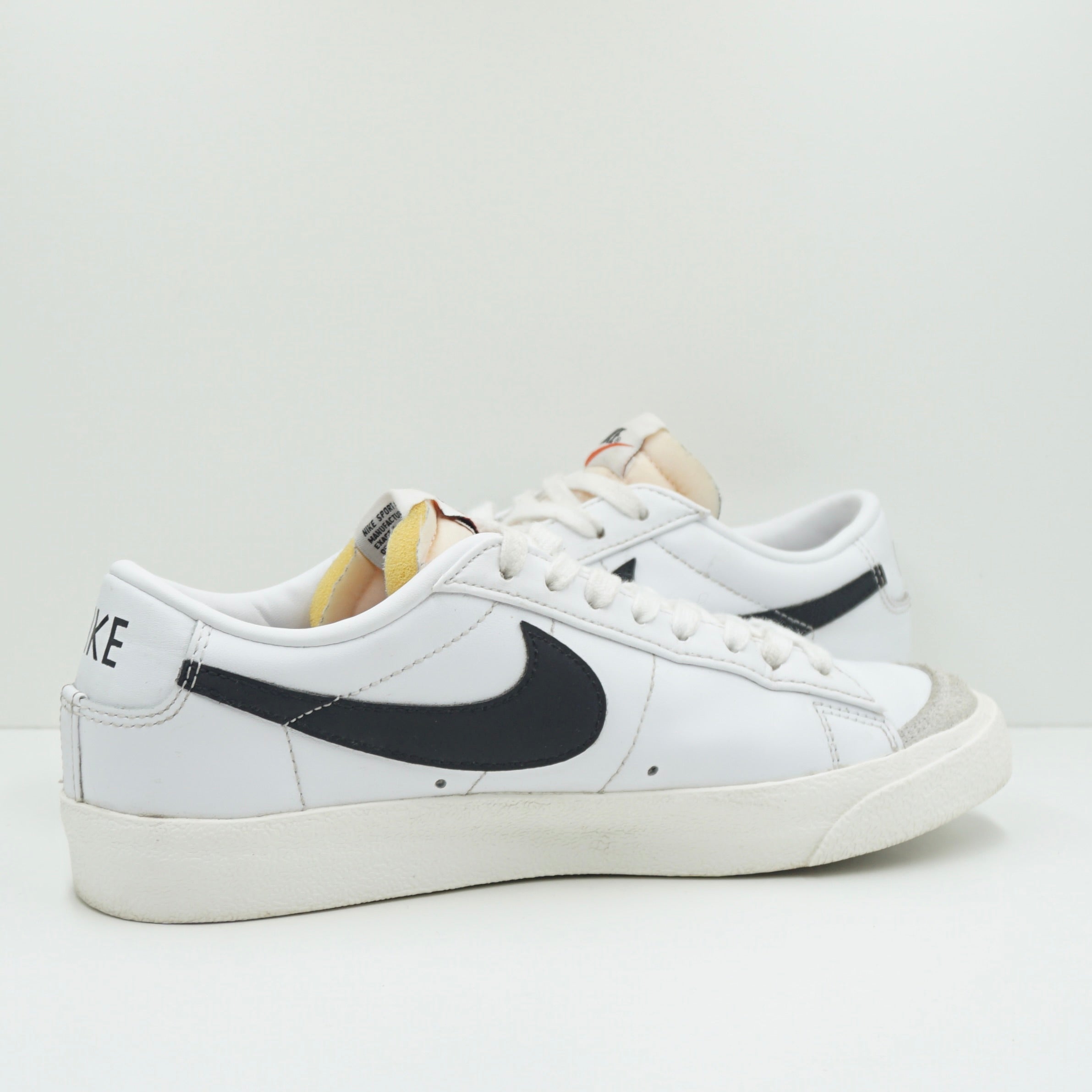 Nike Blazer Low 77 Vintage White Black