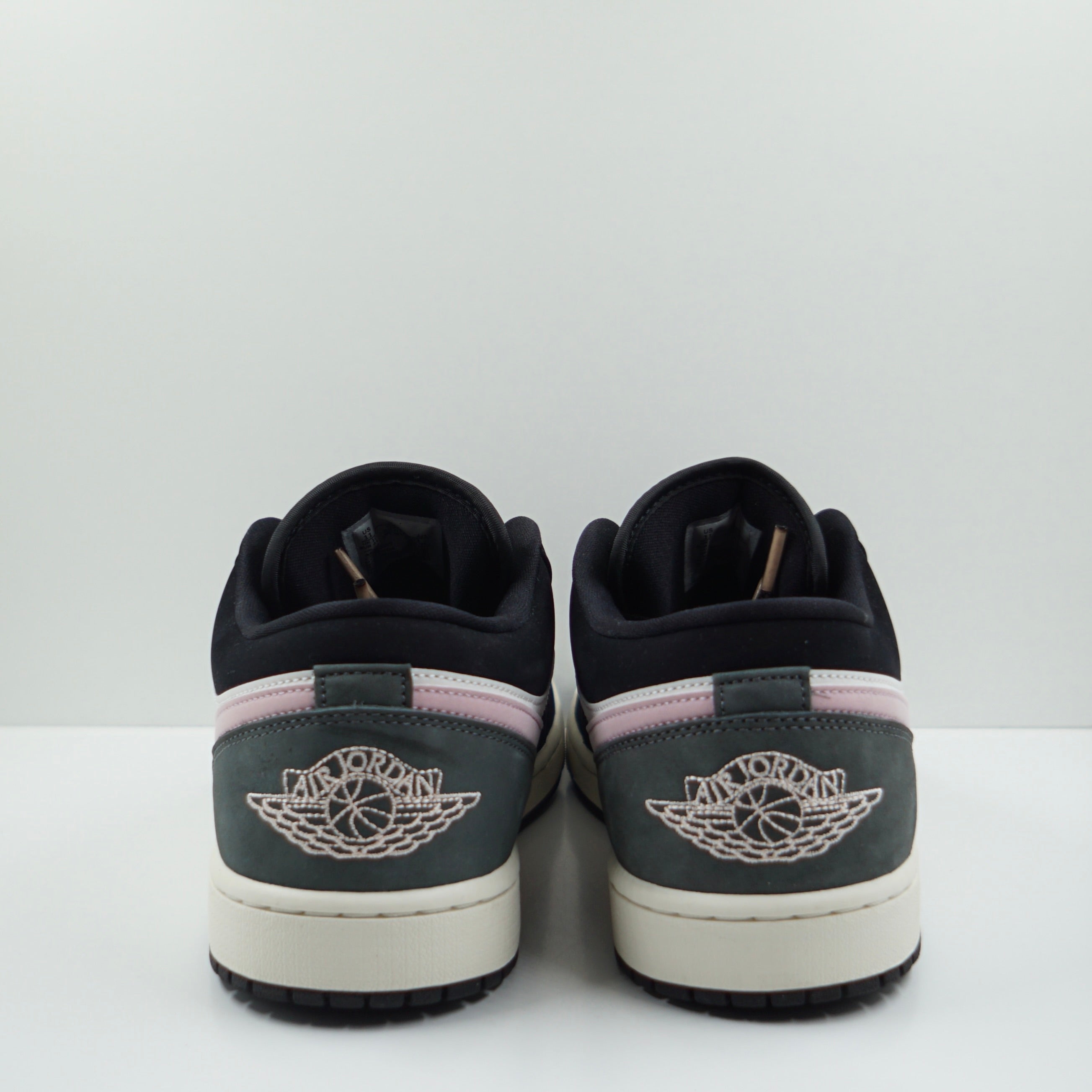 Jordan 1 Low SE Black & Pinksicle