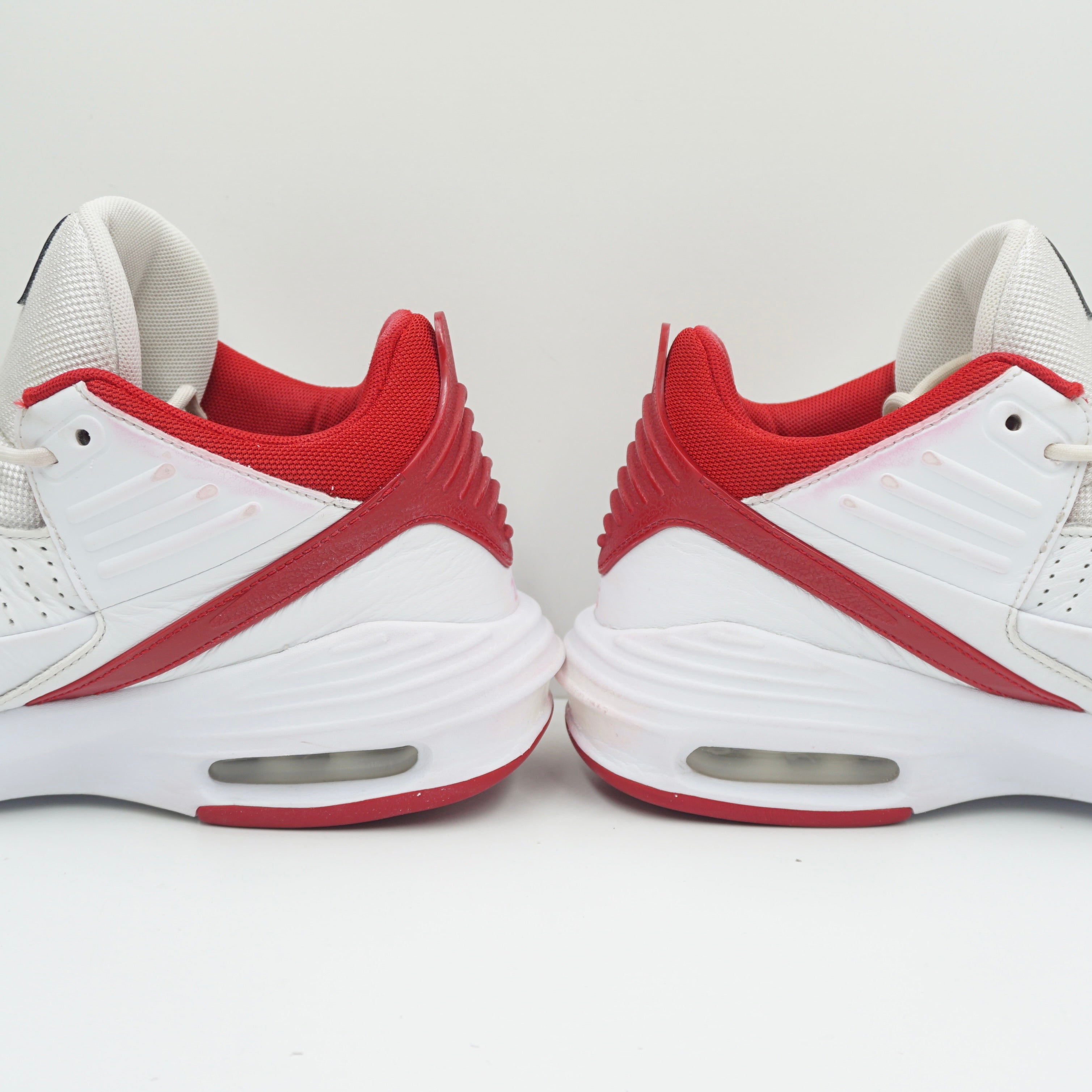 Jordan Max Aura 5 White Gym Red