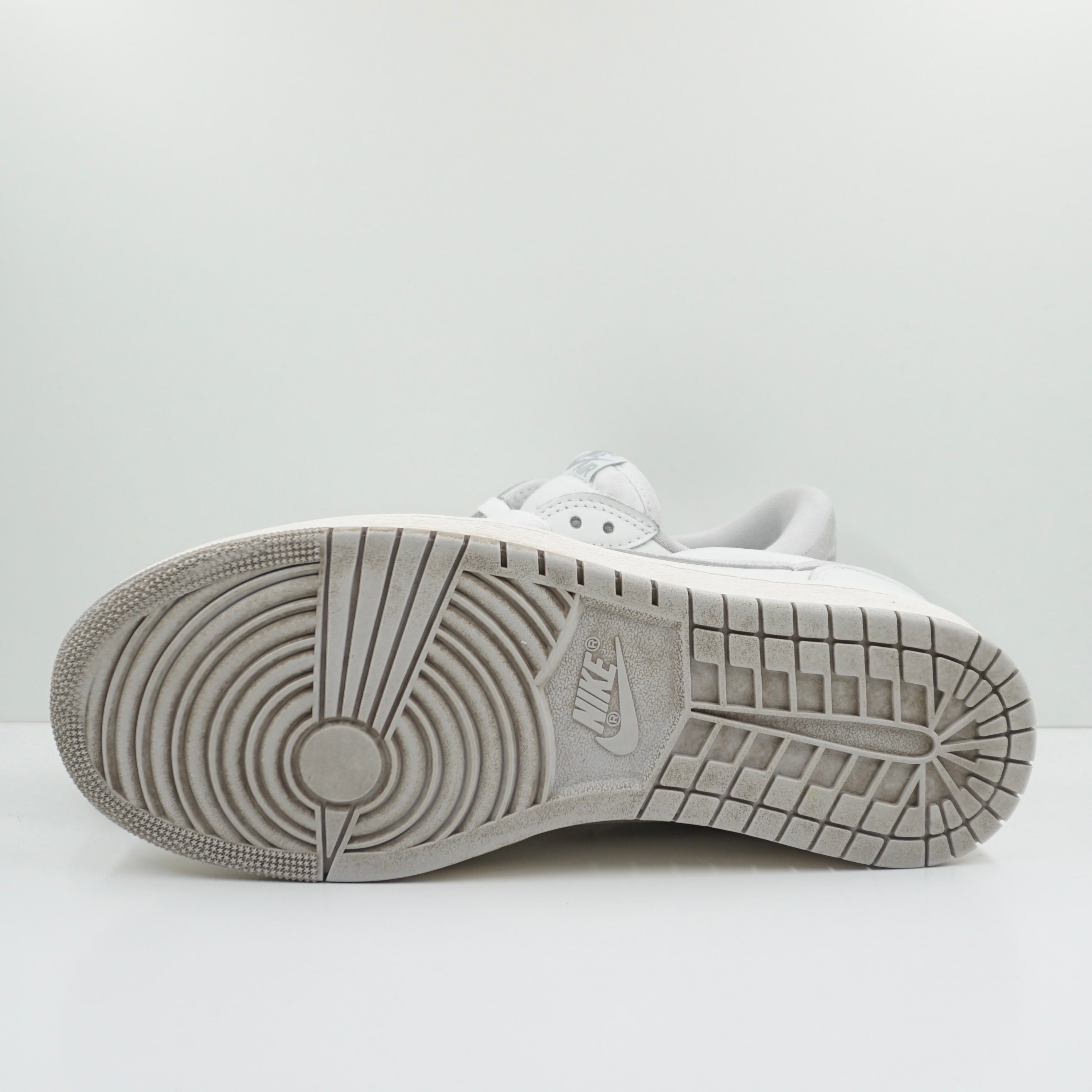 Jordan 1 Retro Low 85 Neutral Grey