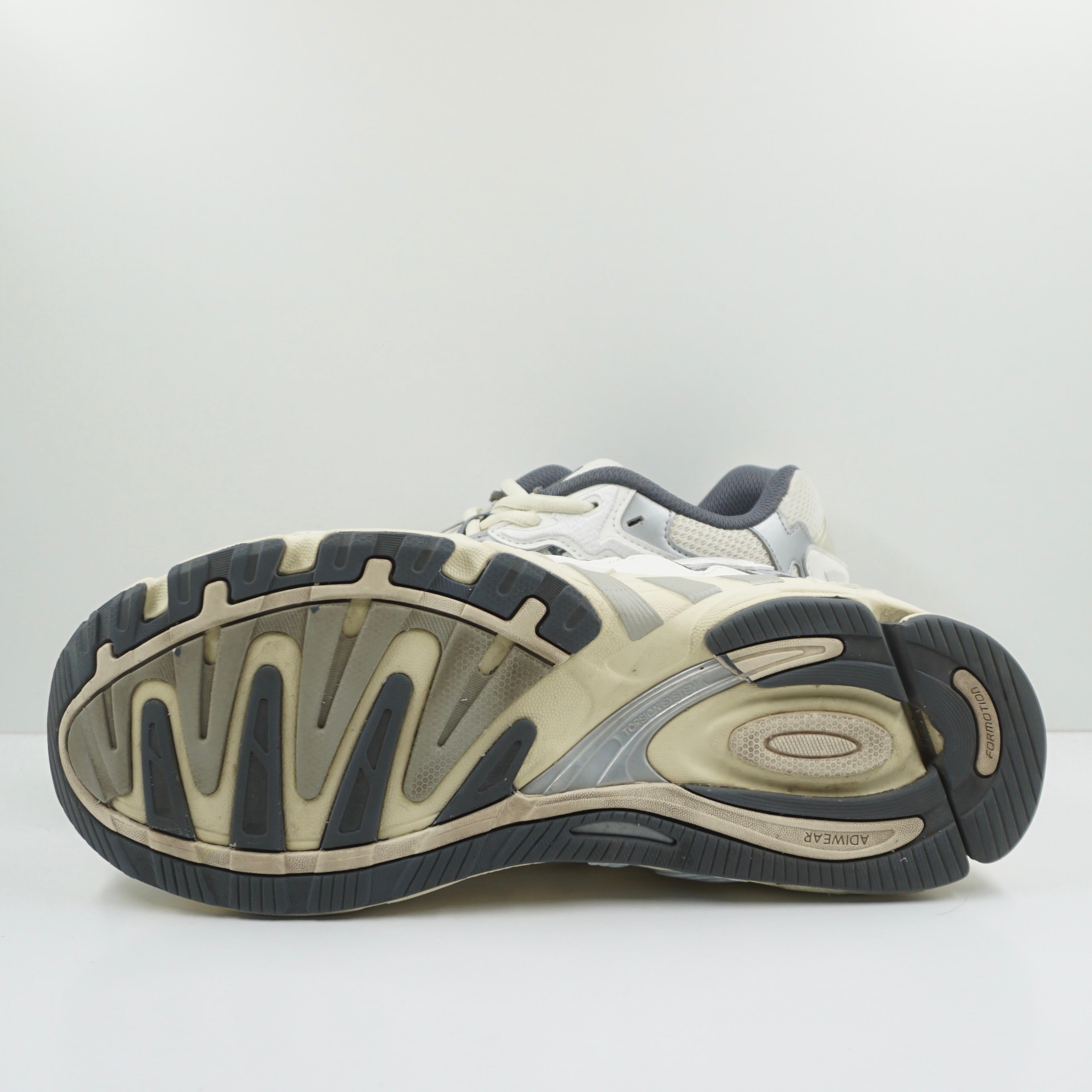 Adidas Response CL Bad Bunny