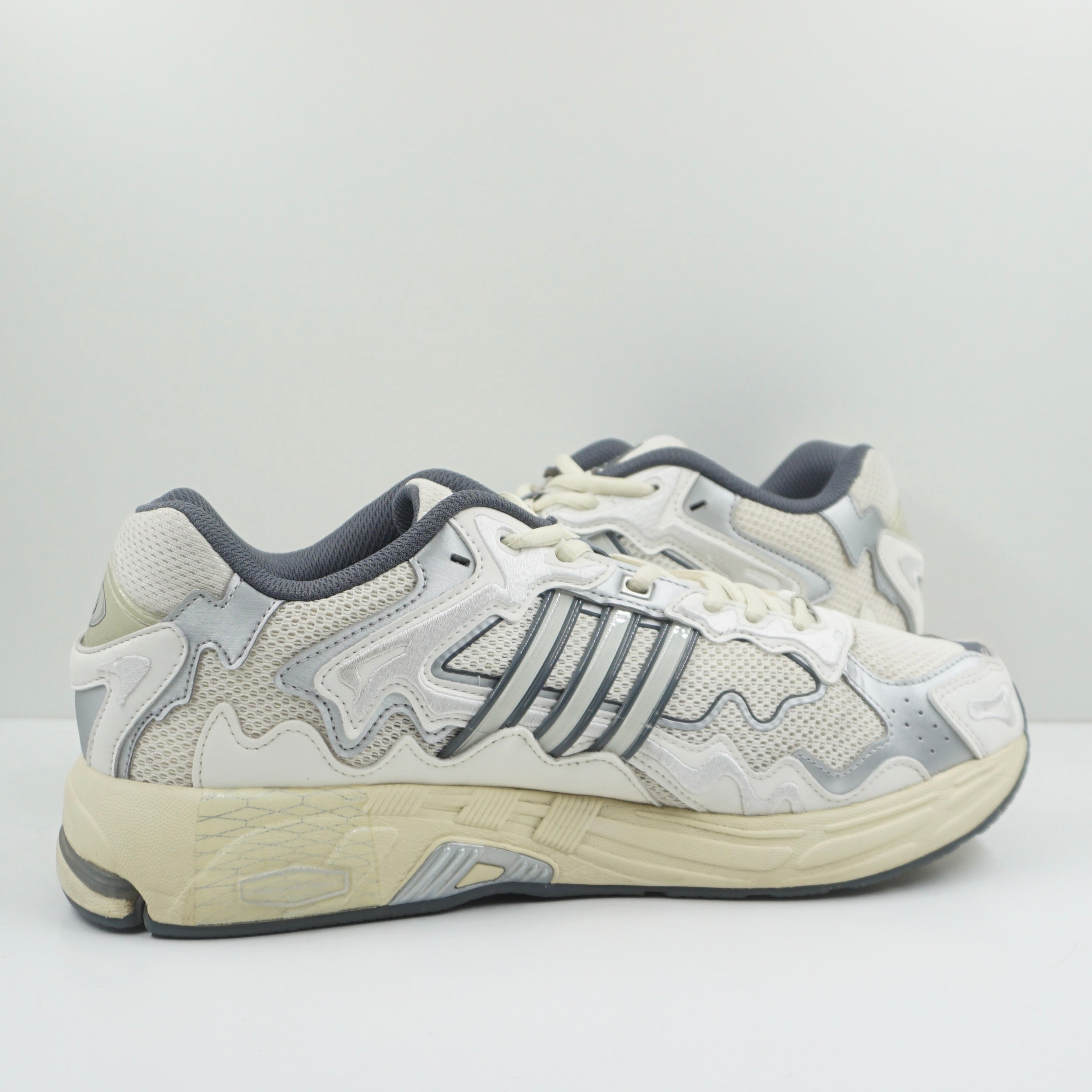 Adidas Response CL Bad Bunny