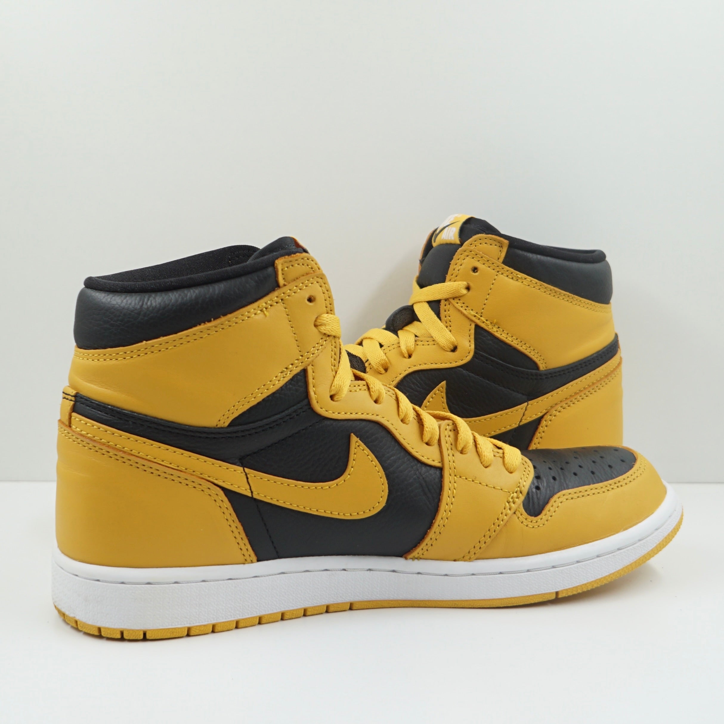 Jordan 1 Retro High Pollen