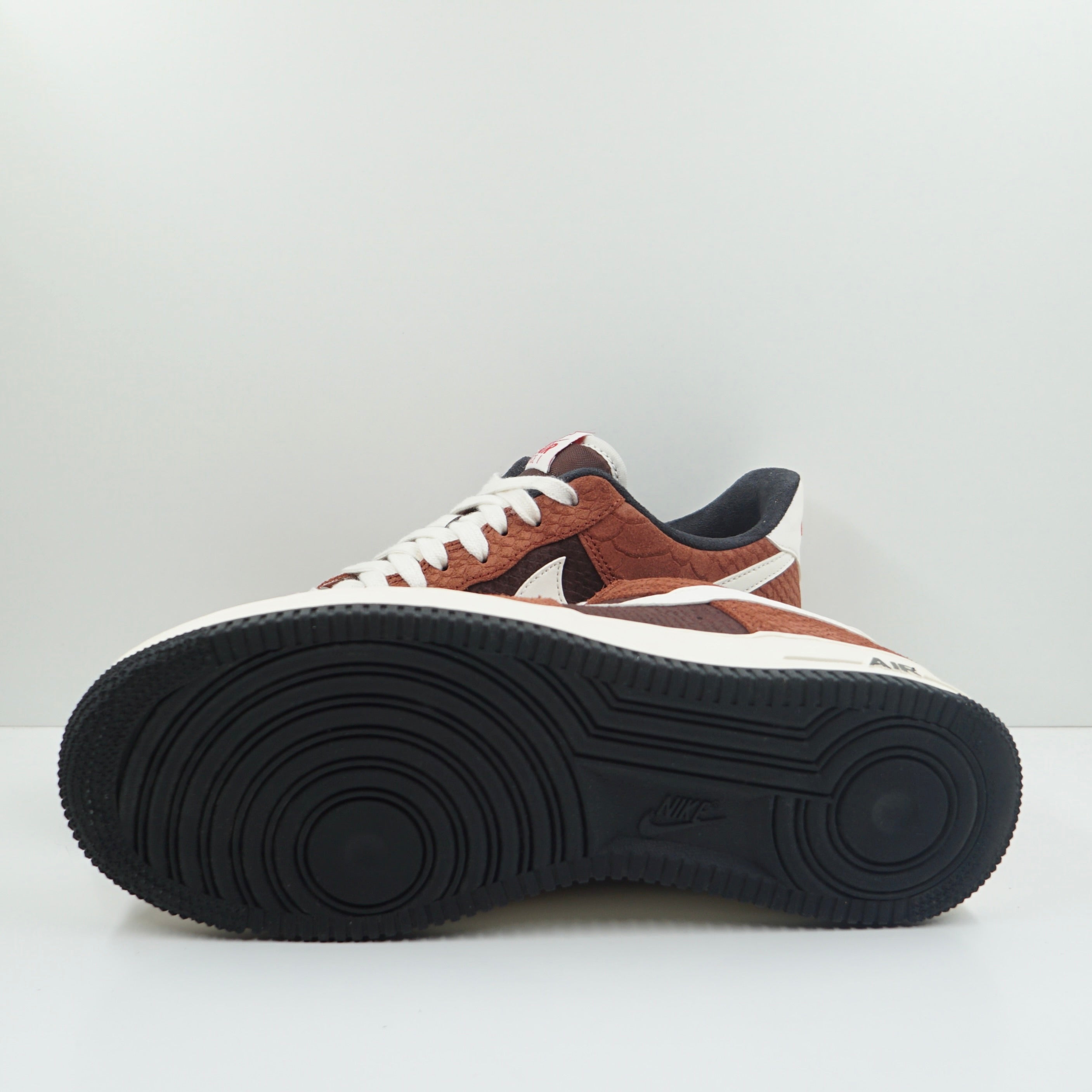 Nike Air Force 1 Low Red Bark