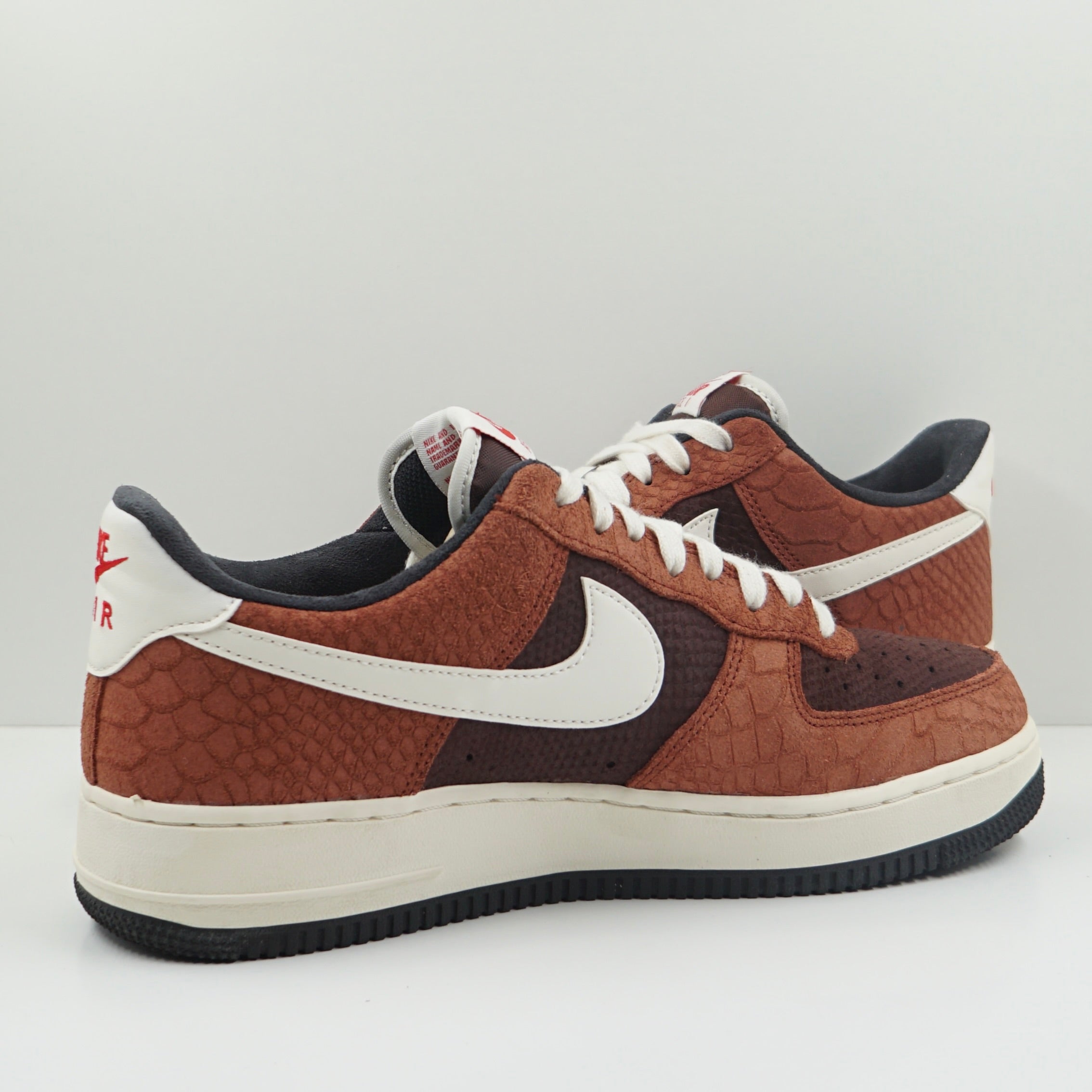 Nike Air Force 1 Low Red Bark