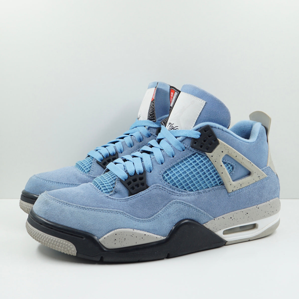 Jordan 4 Retro University Blue