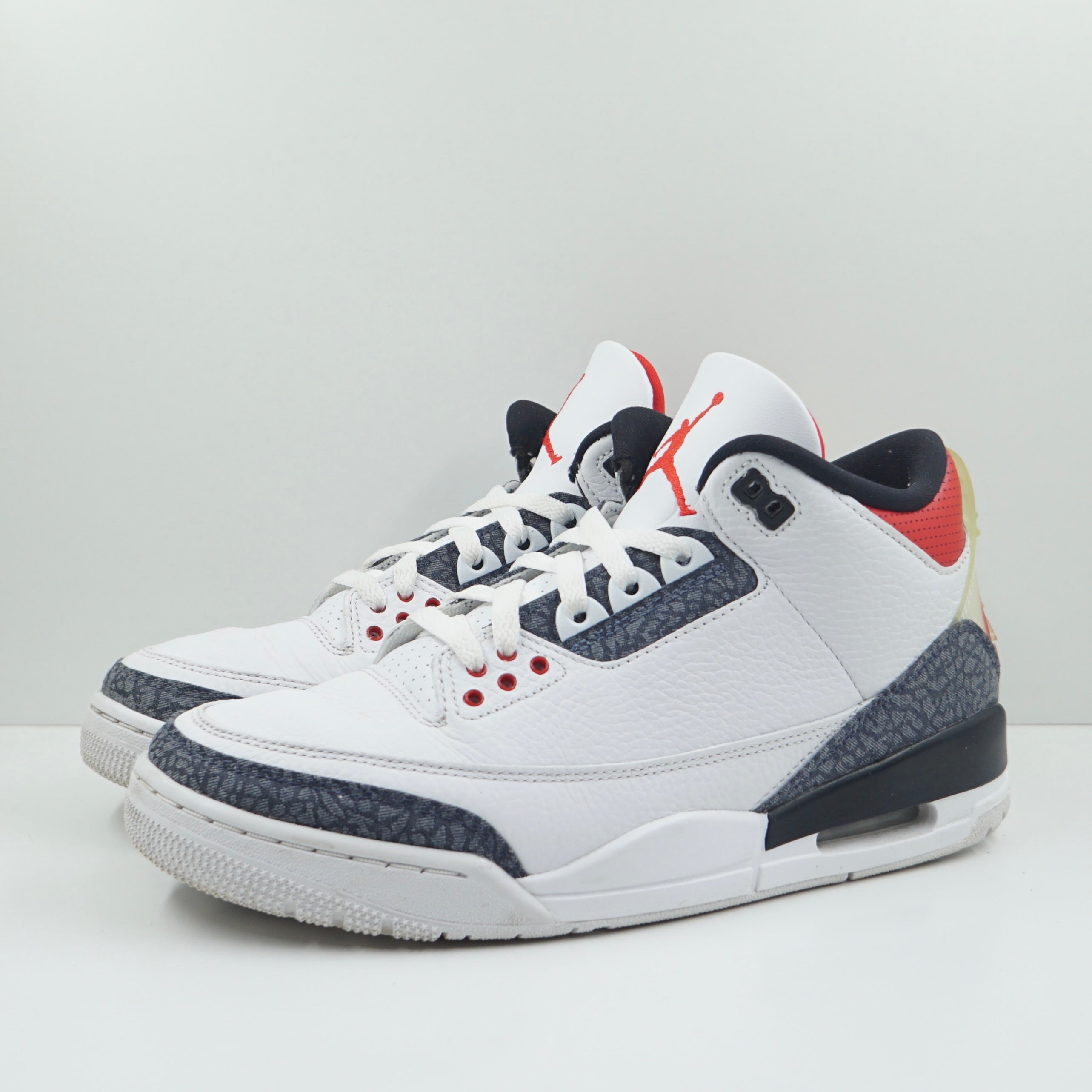 Jordan 3 Retro SE Fire Red Denim (2020)