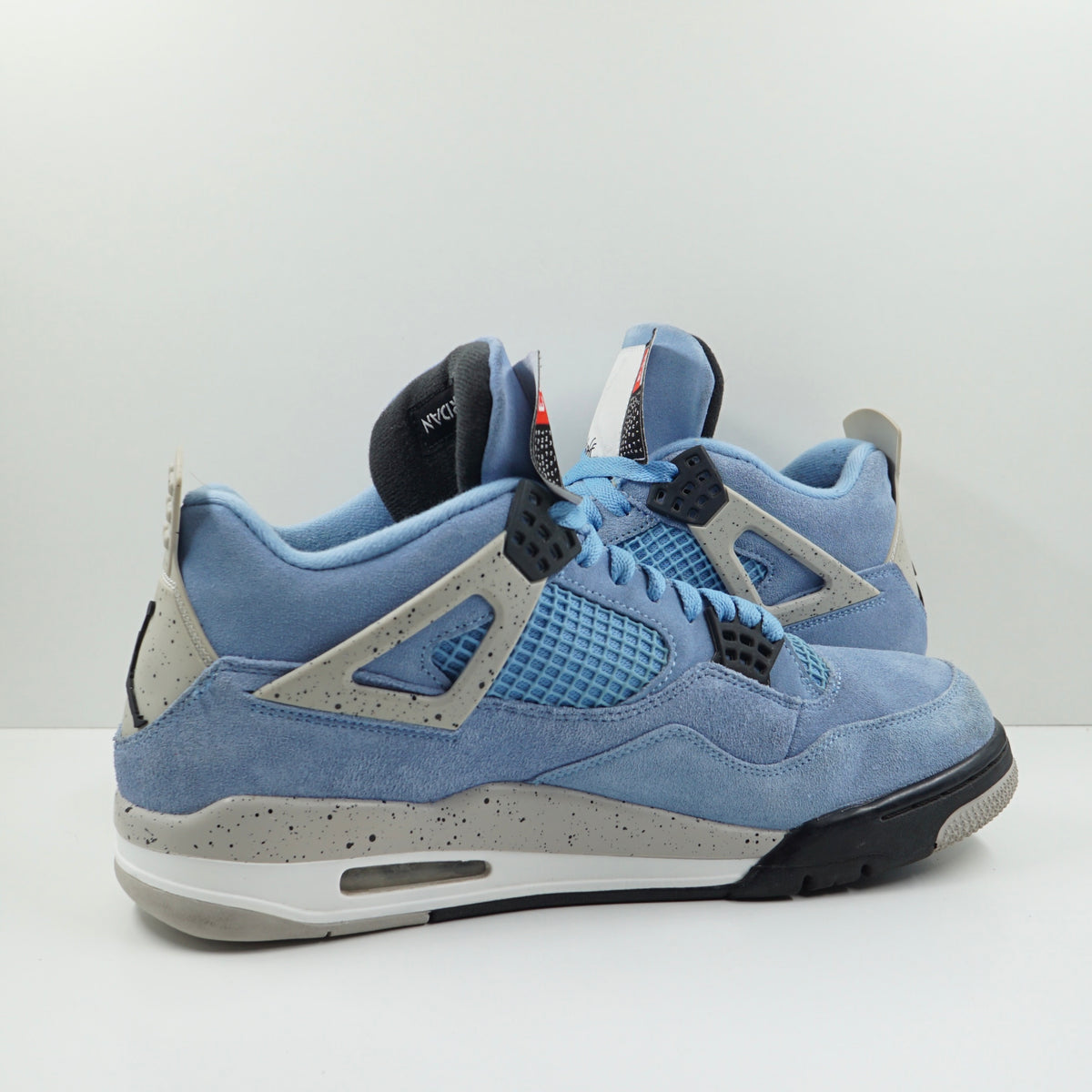 Jordan 4 Retro University Blue