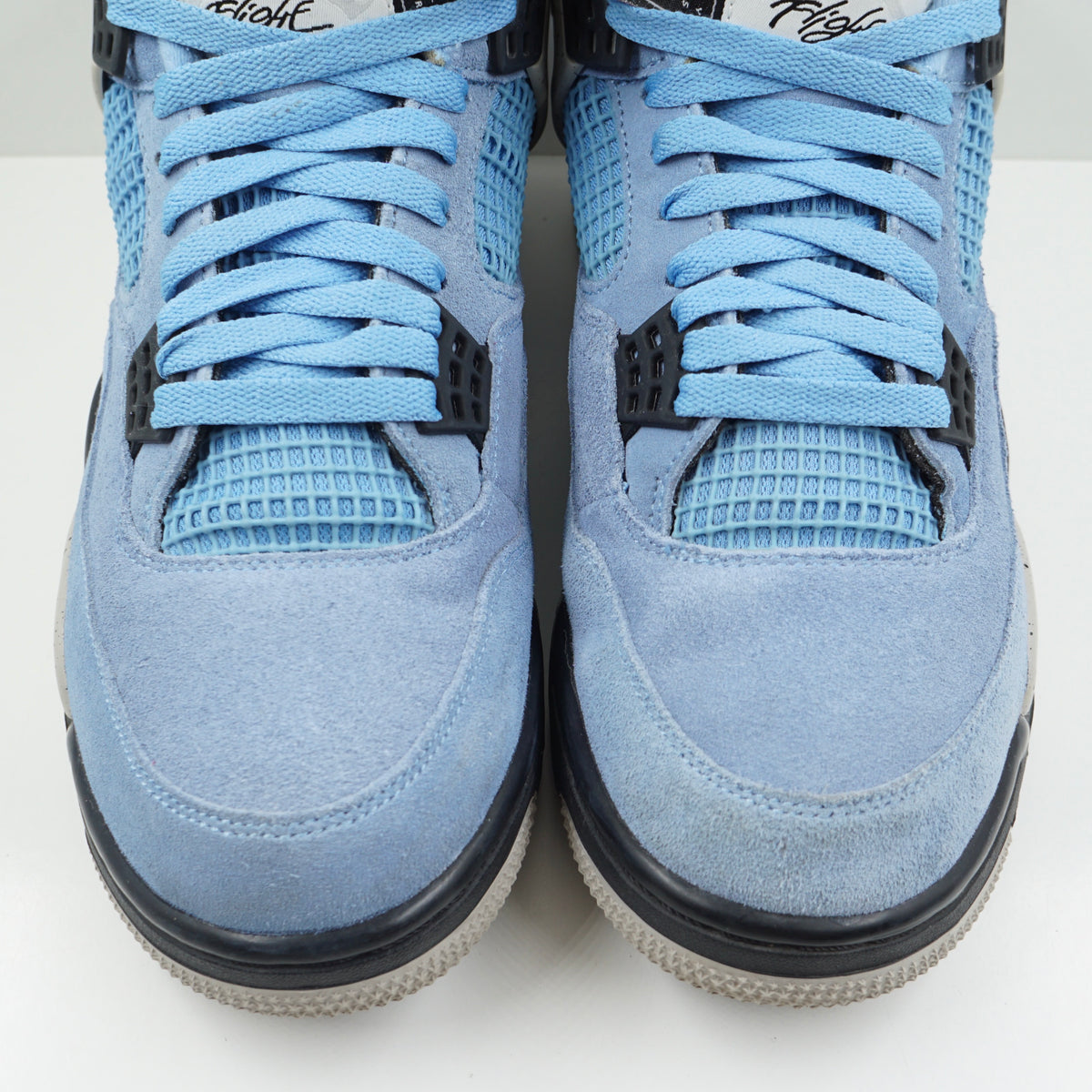 Jordan 4 Retro University Blue