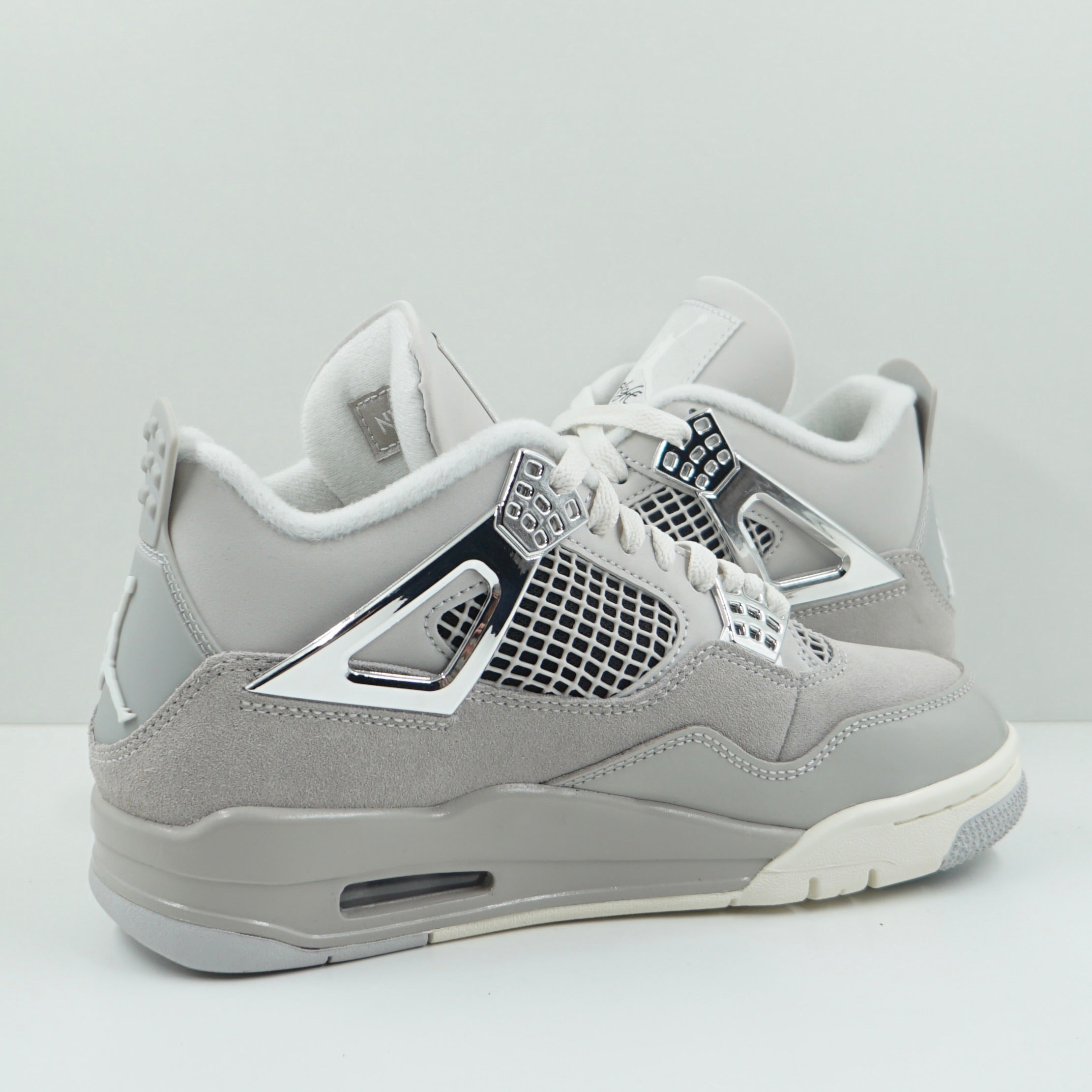 Jordan 4 Frozen Moments (W)