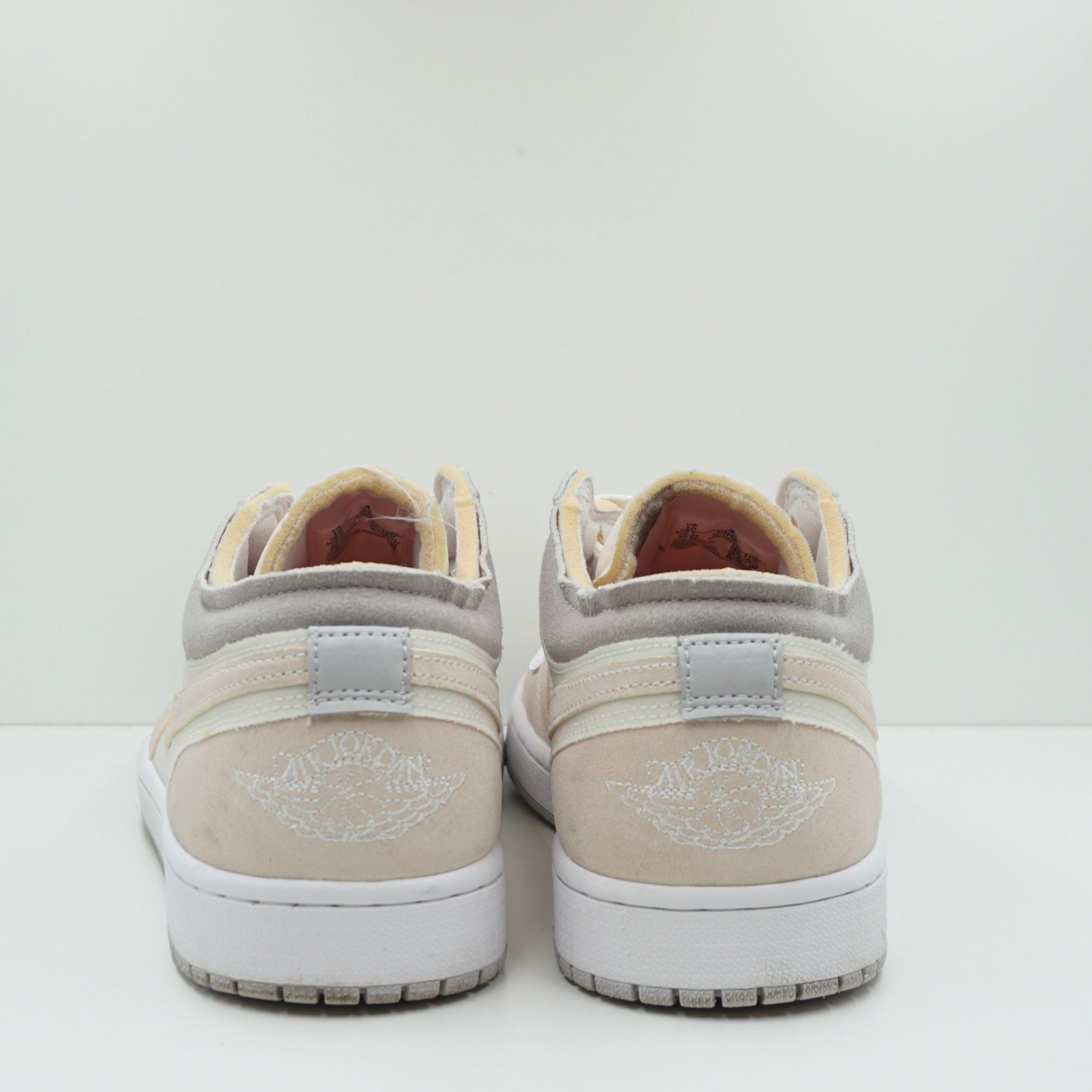Jordan 1 Low SE Craft Inside Out White Phantom