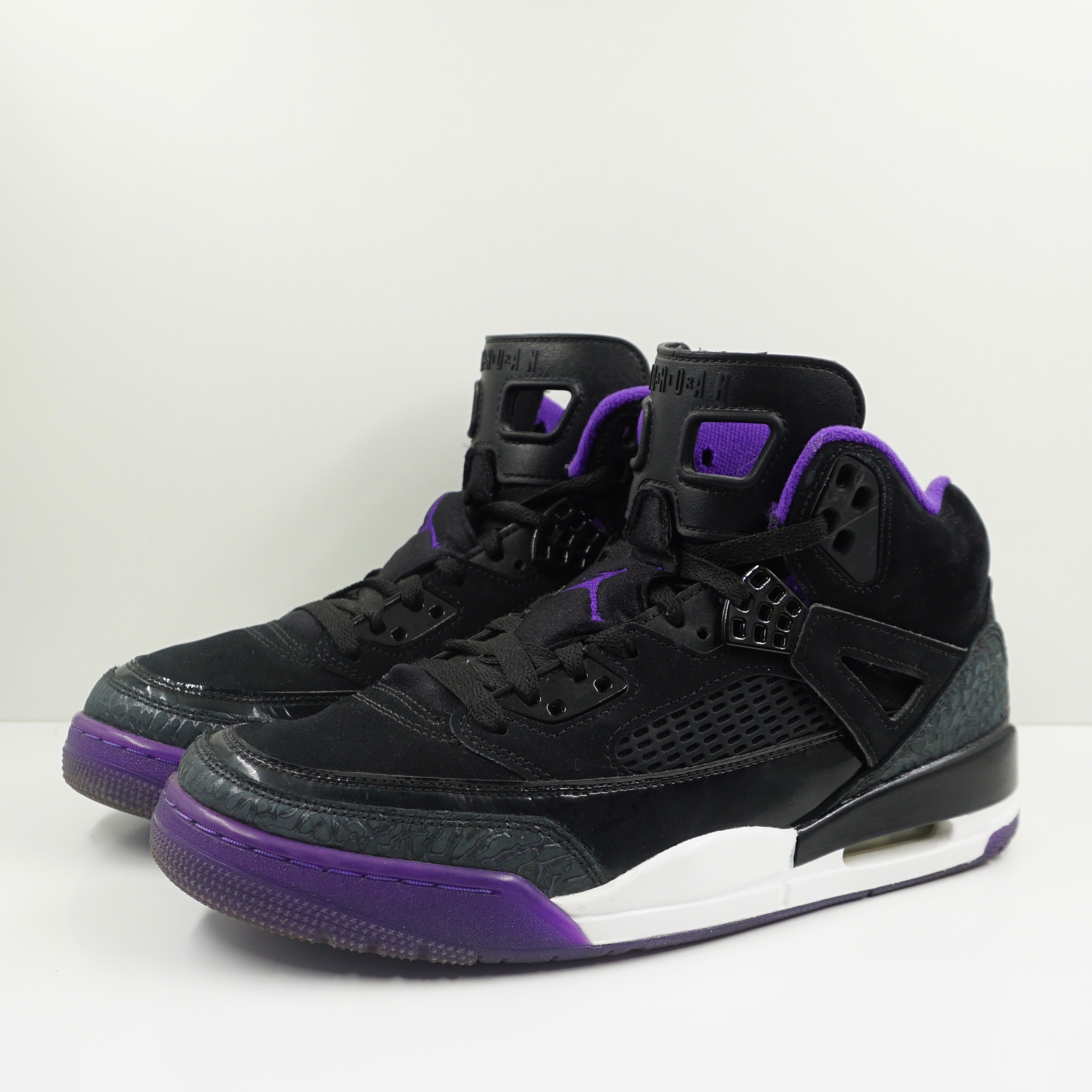 Jordan Spizike Black Court Purple