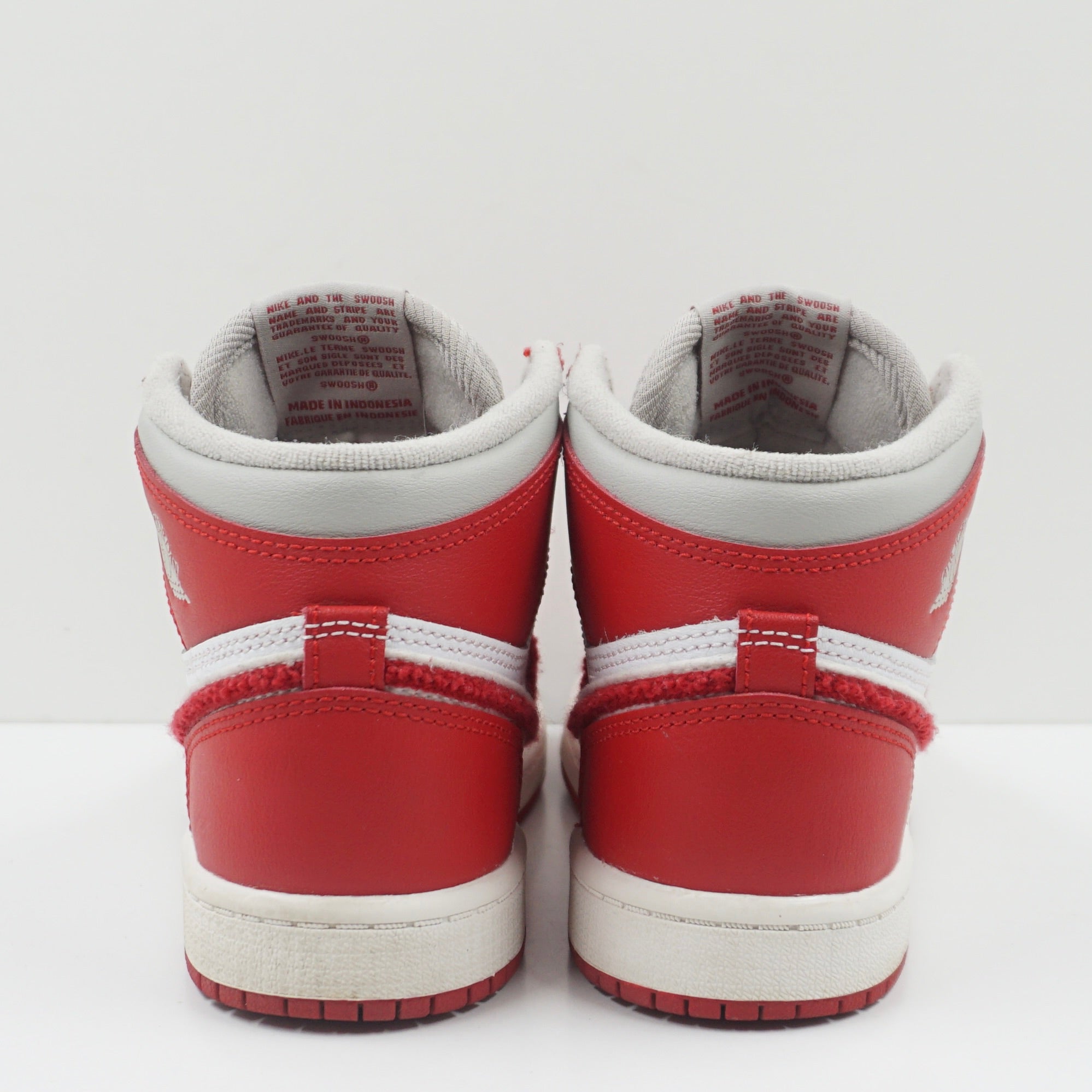 Jordan 1 Retro High OG Varsity Red (PS)