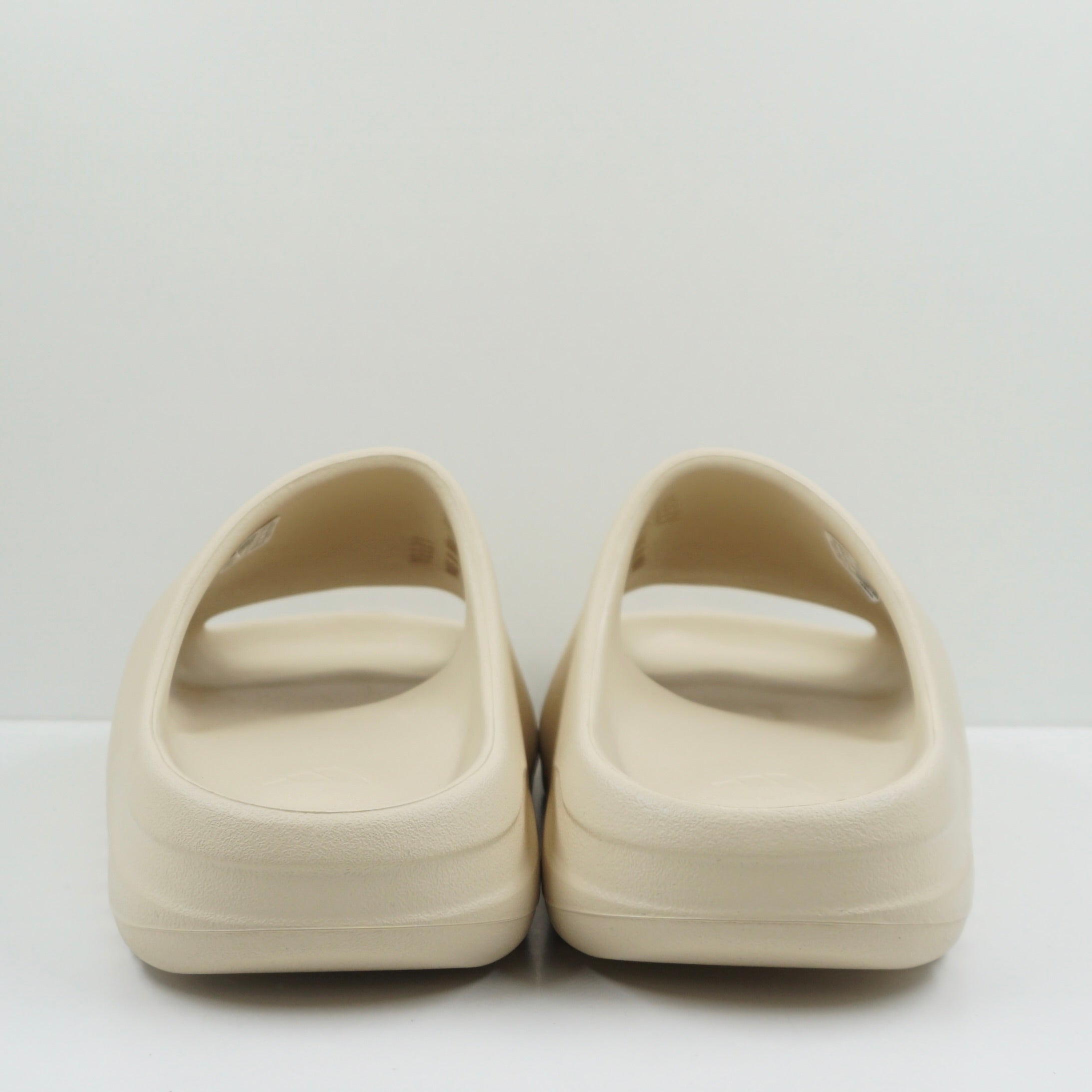 Adidas Yeezy Slide Bone (2022/2023 Restock)