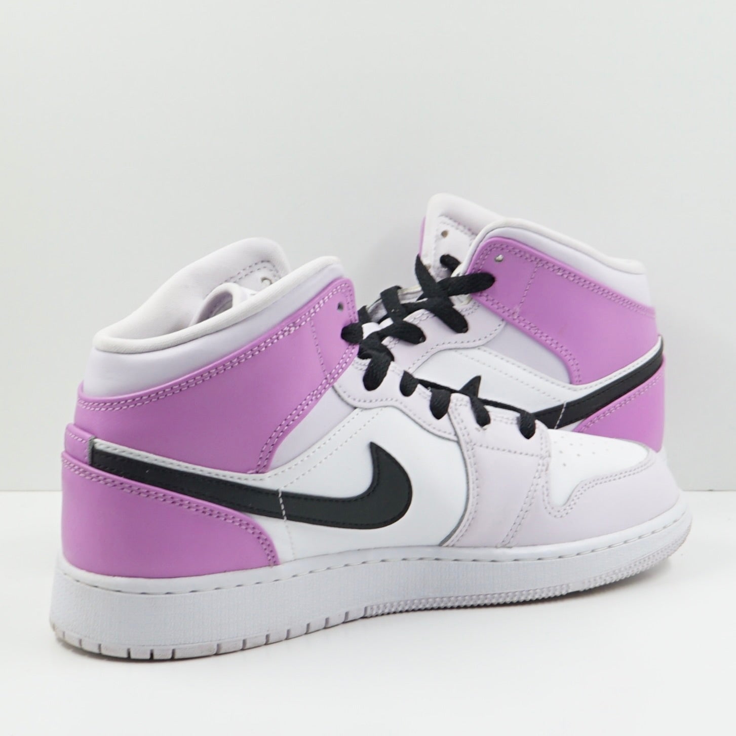Jordan 1 Mid Barely Grape (GS)
