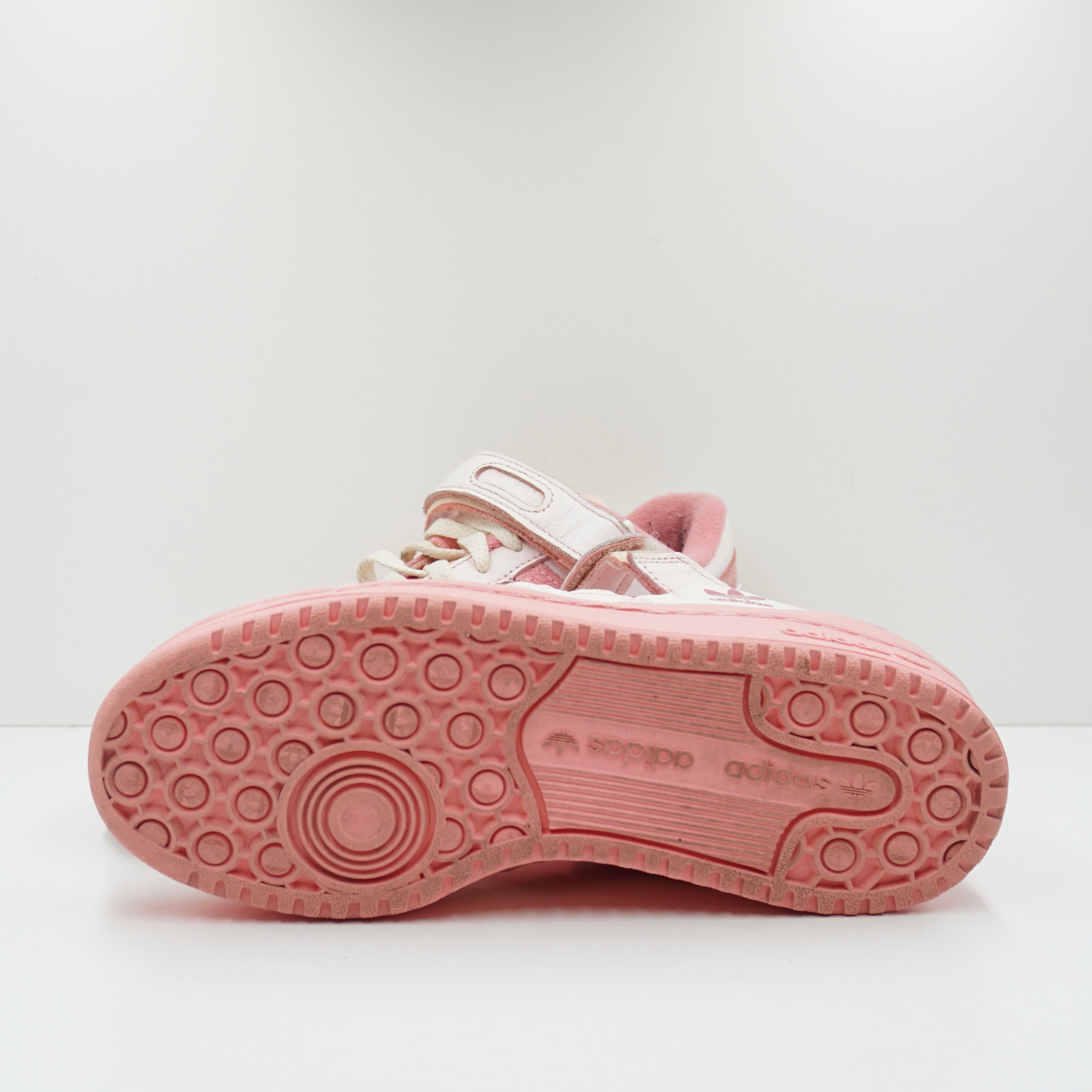 Adidas Forum 84 Low Pink at Home
