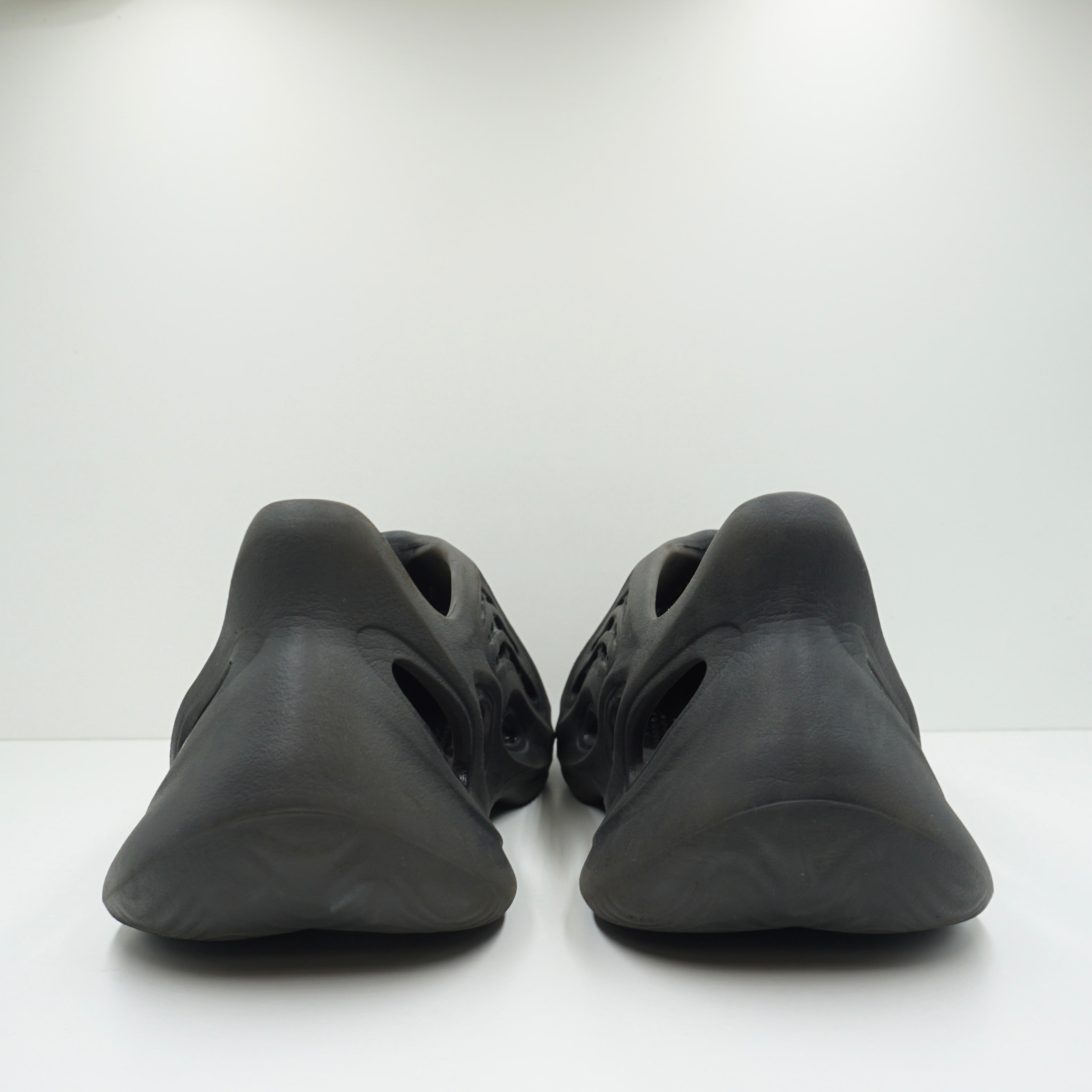 Adidas Yeezy Foam RNNR Onyx