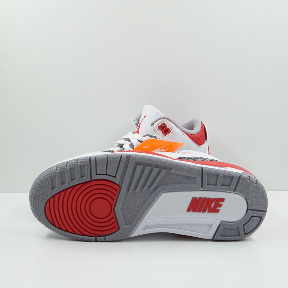 Jordan 3 Retro Fire Red (2022)