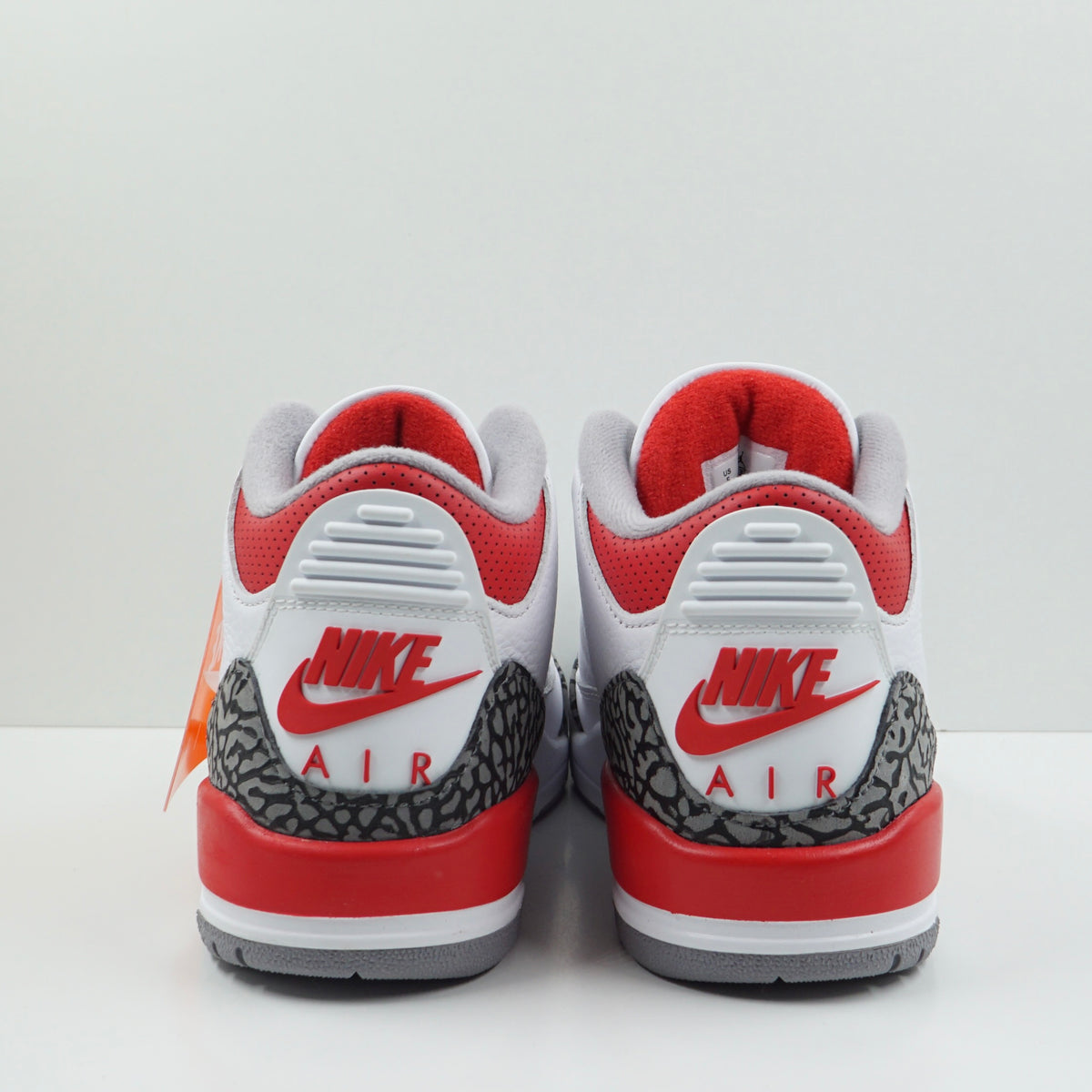 Jordan 3 Retro Fire Red (2022)