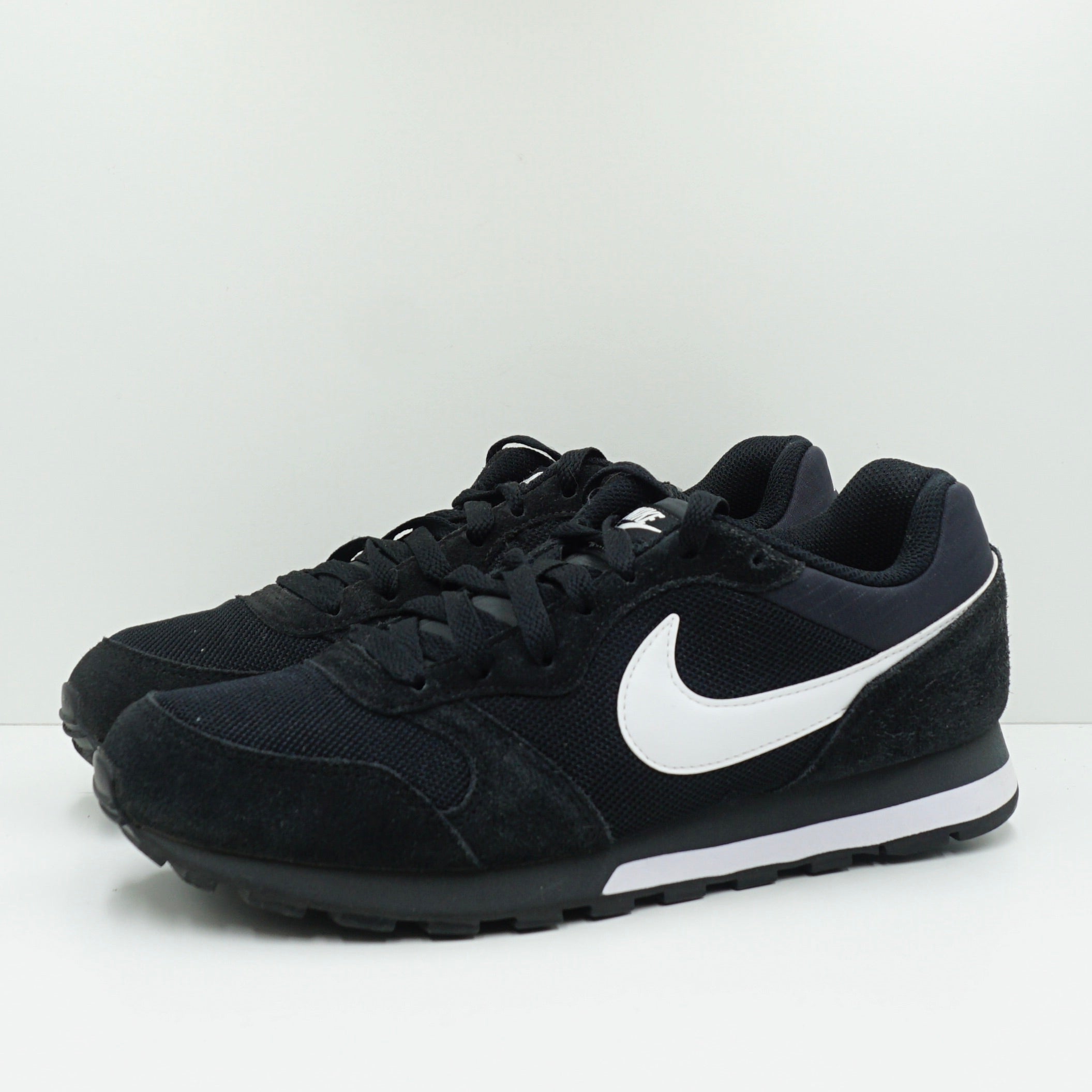 Nike MD Runner 2 Black White