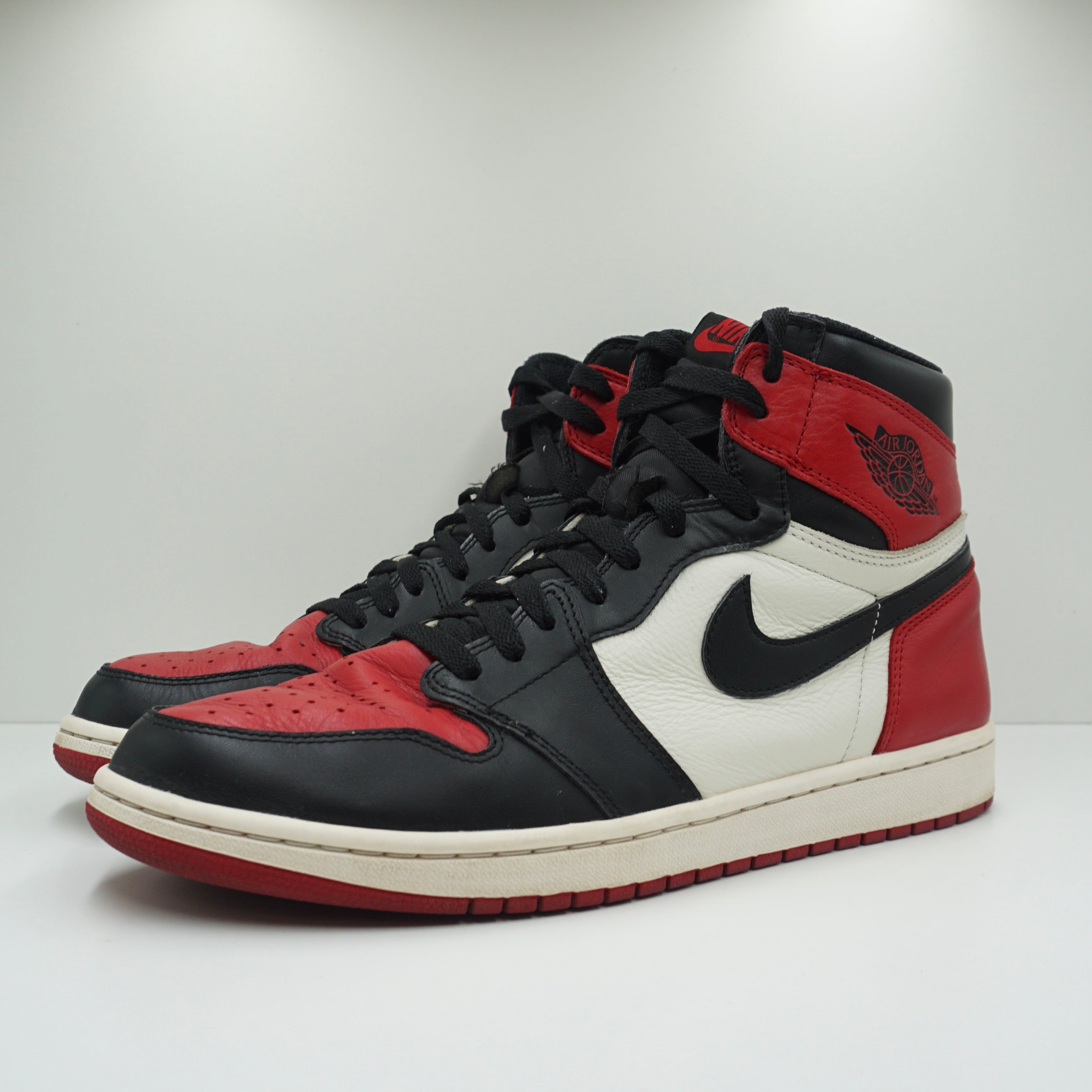Jordan 1 Retro High Bred Toe