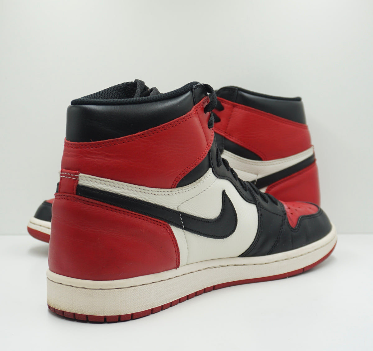 Jordan 1 Retro High Bred Toe