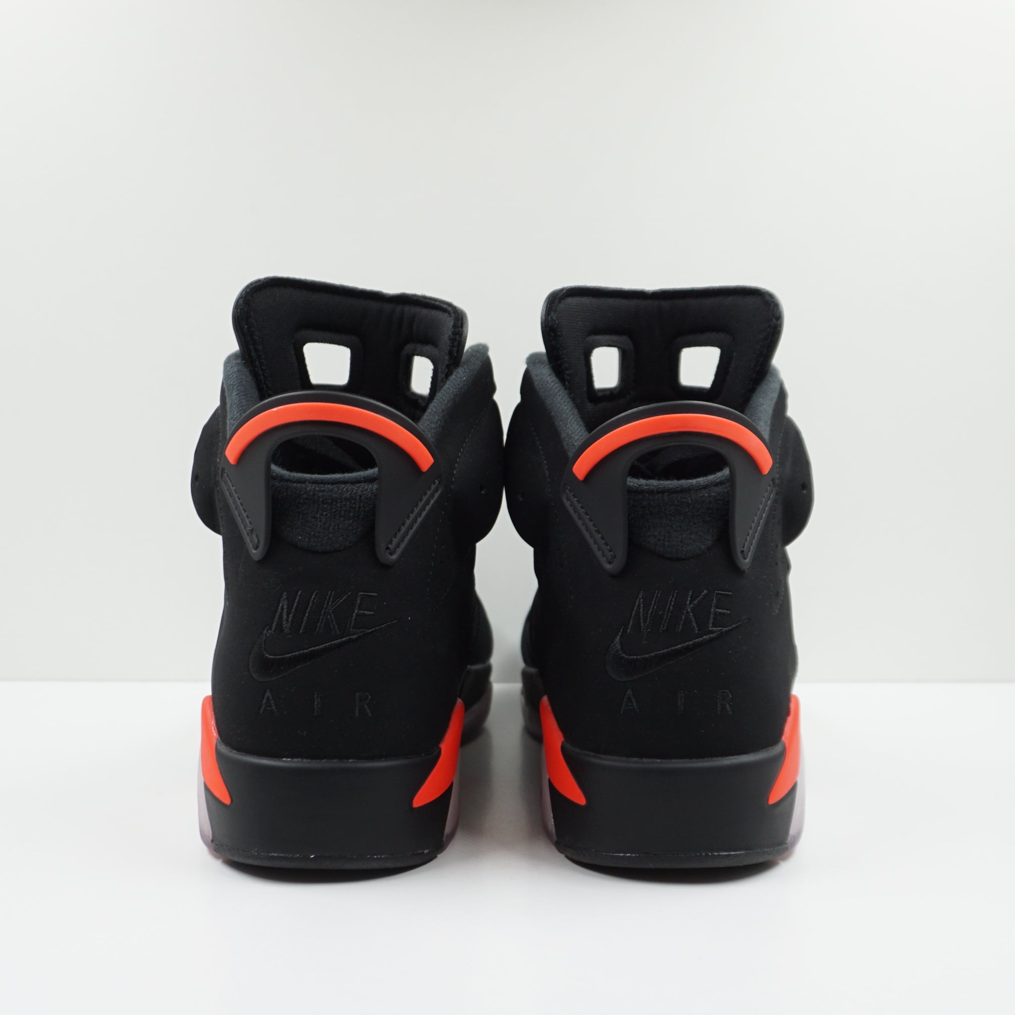 Jordan 6 Retro Black Infrared (2019)