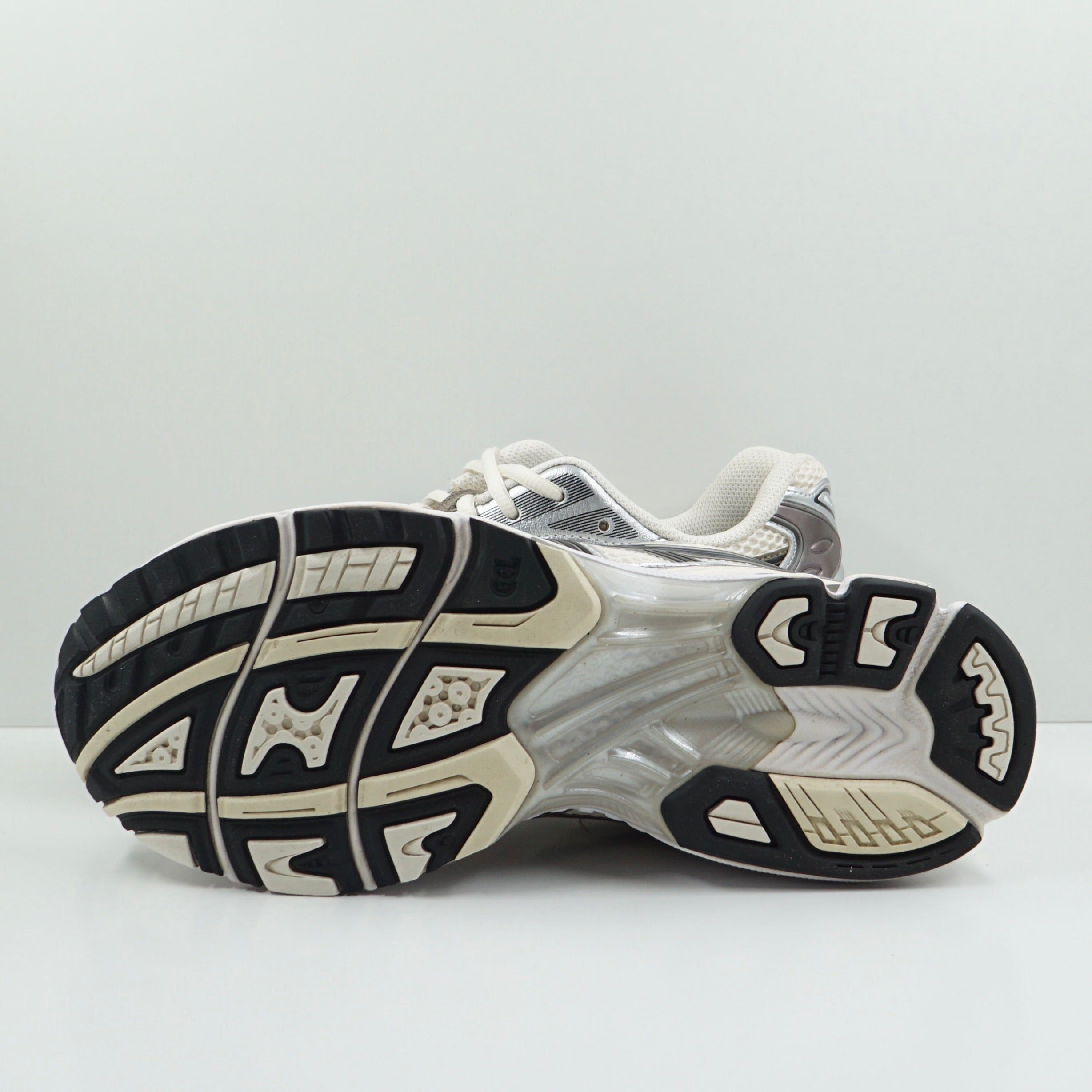 Asics Gel-Kayano 14 White Graphite Grey Sales Sample