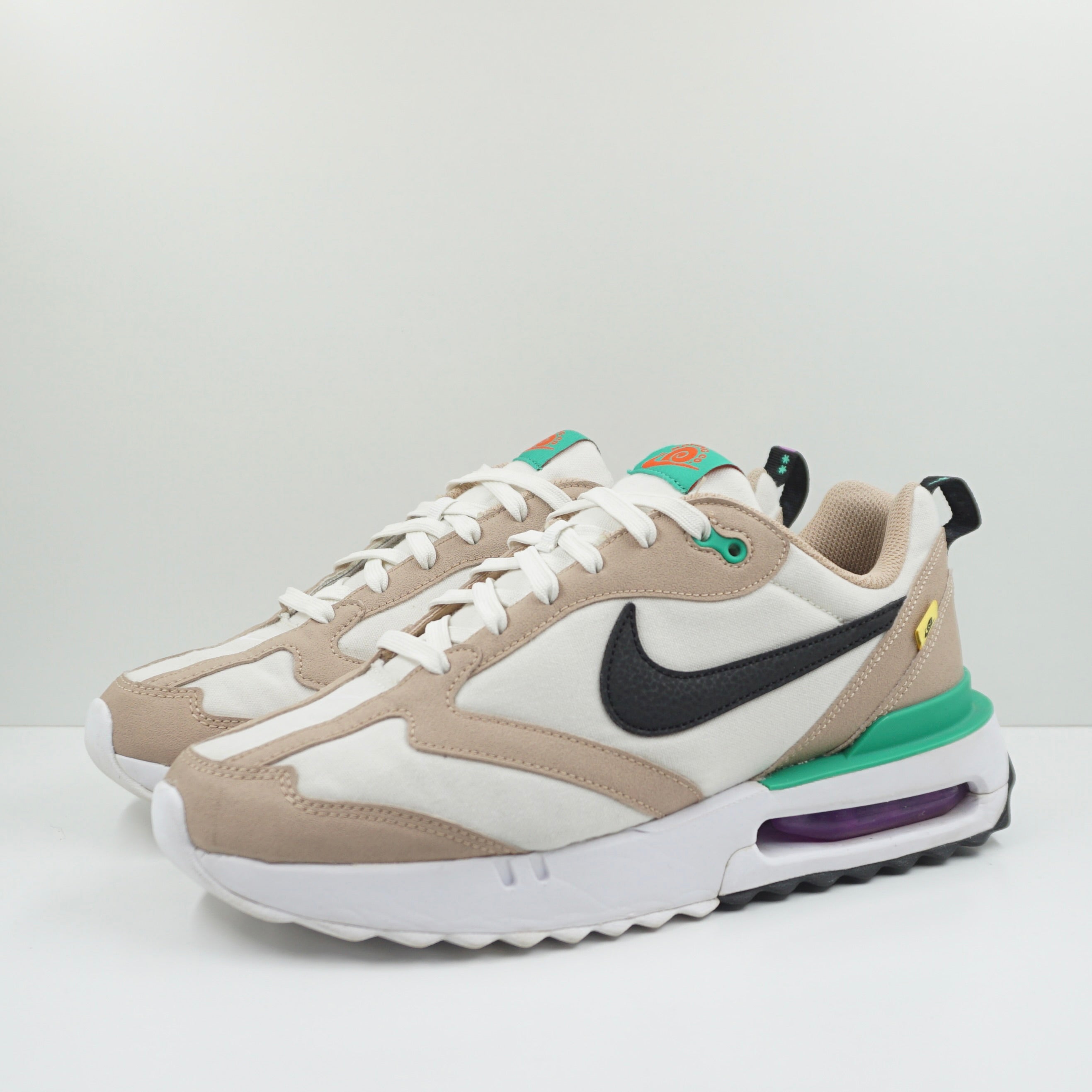 Nike Air Max Dawn SE Low Moving Company