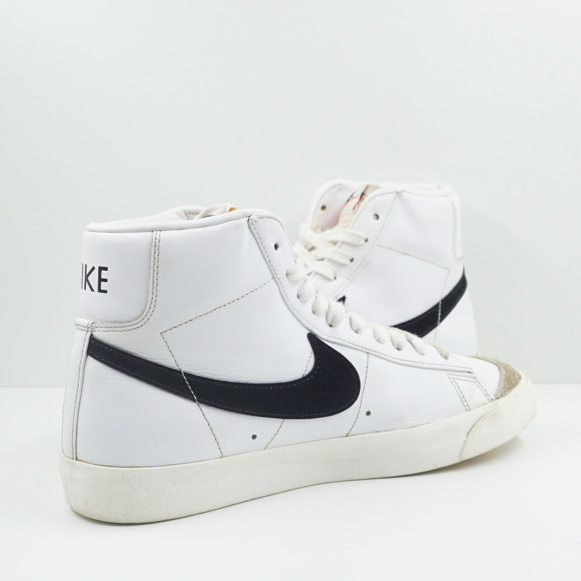 Nike Blazer Mid 77 White Black (W)
