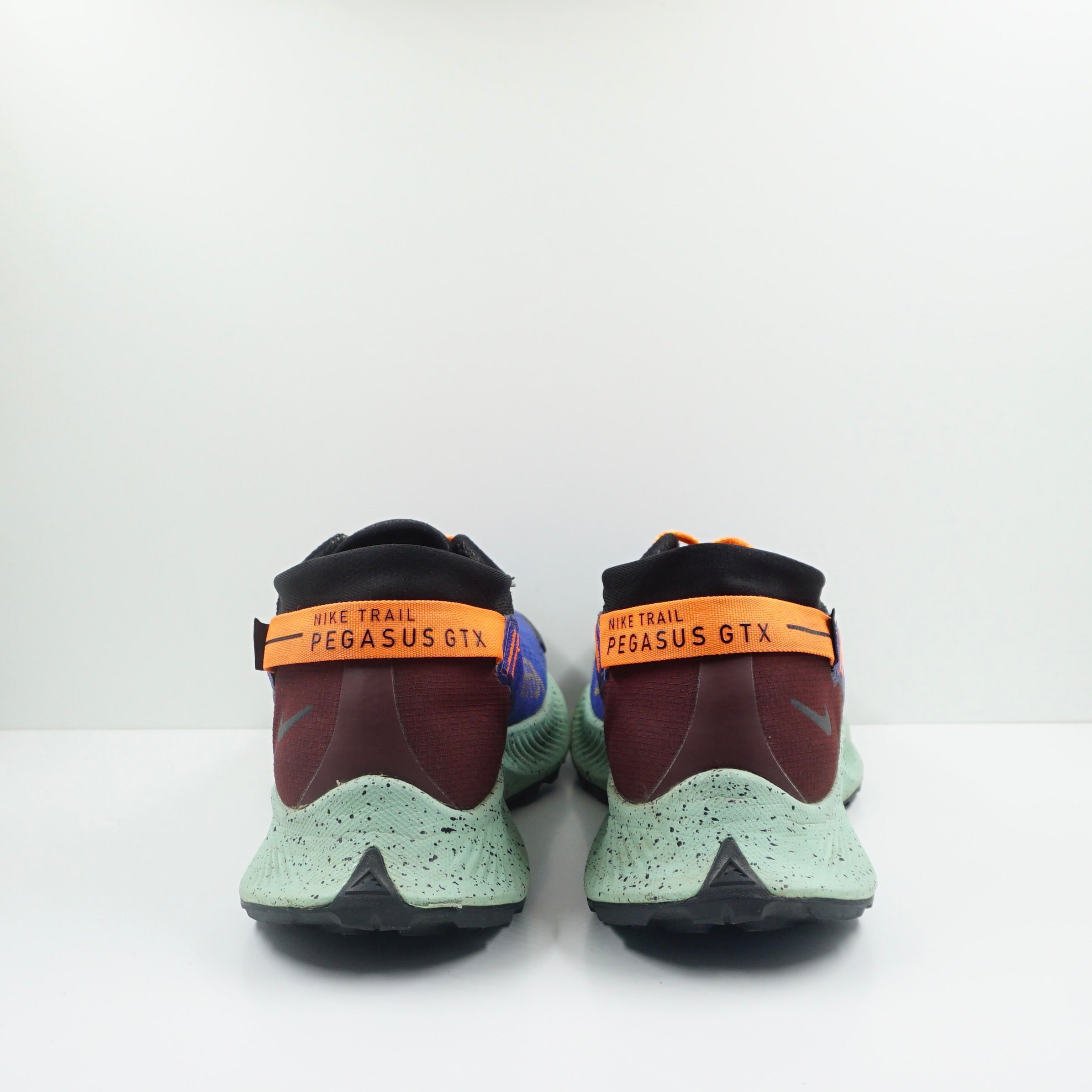 Pegasus Trail 2 Gore-Tex Mystic Dates