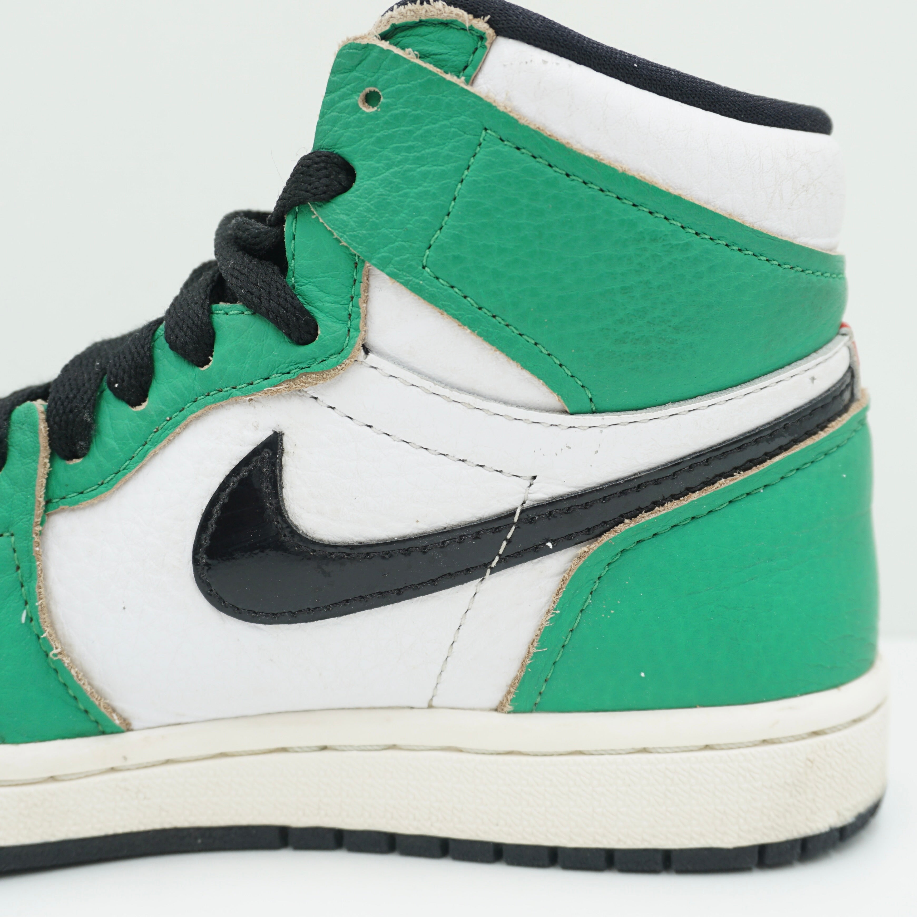Jordan 1 Retro High Lucky Green (W)