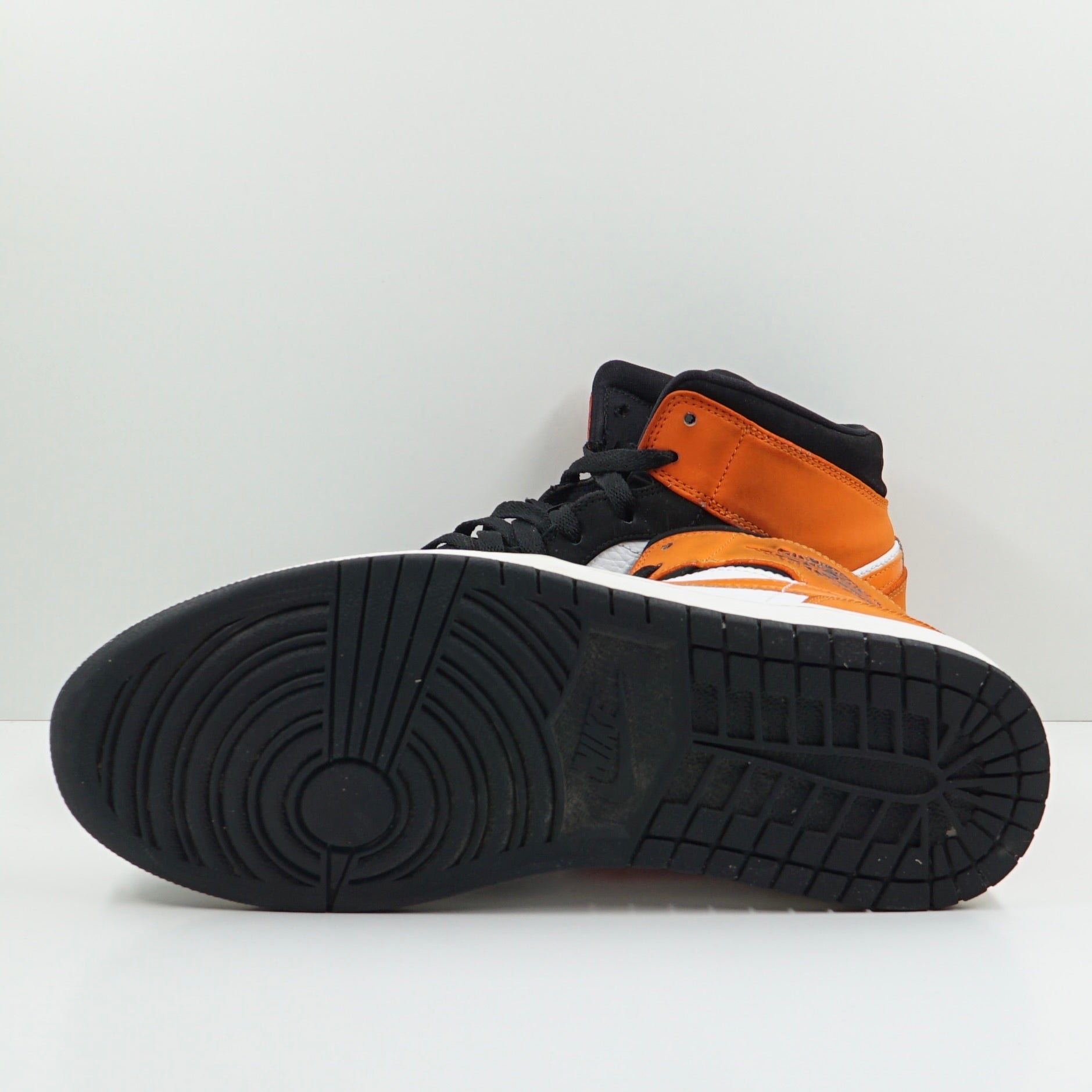 Jordan 1 Mid Shattered Backboard