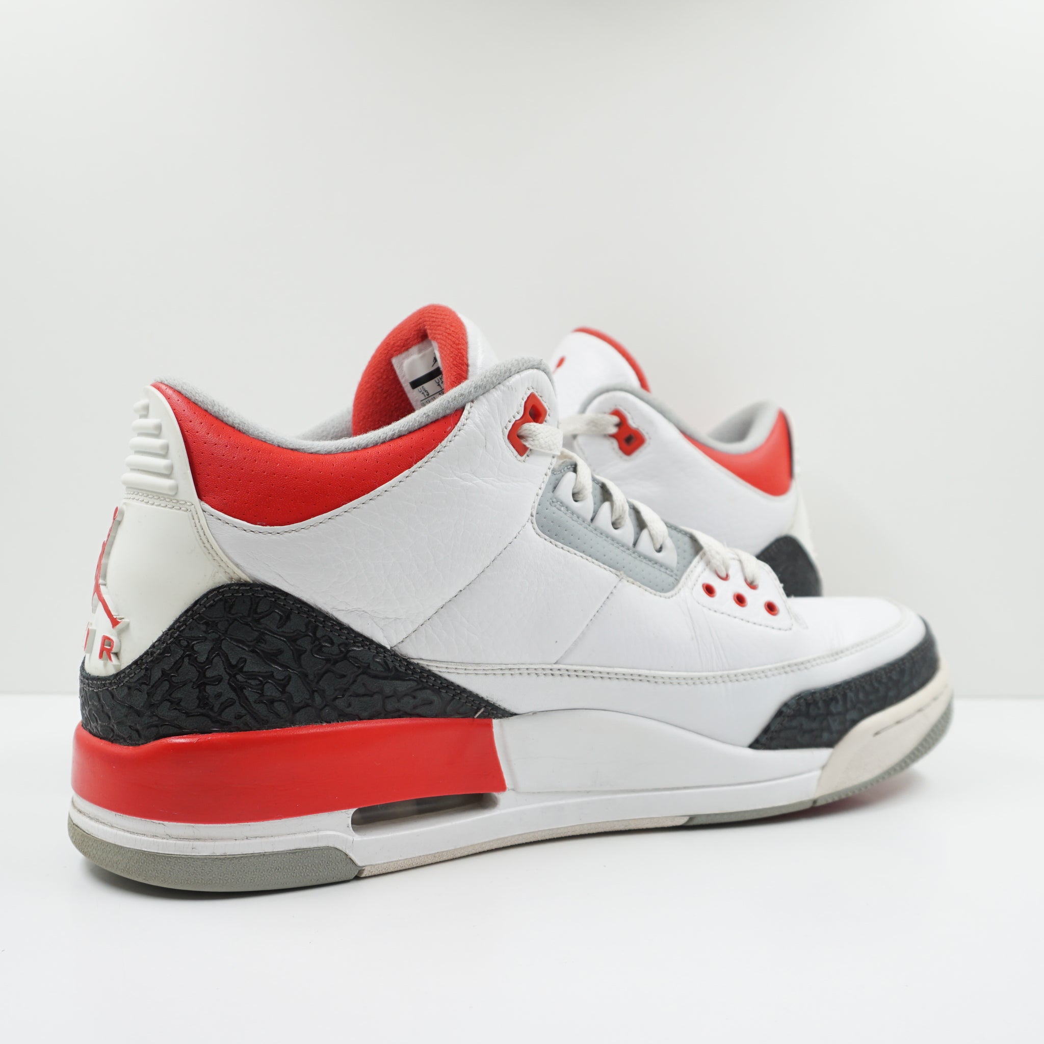 Jordan 3 Retro Fire Red (2013)