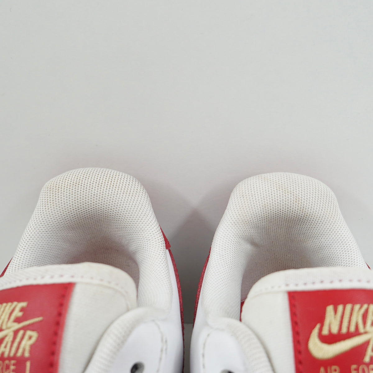 Nike Air Force 1 Low Essential Gym Red Mini Swoosh (W)