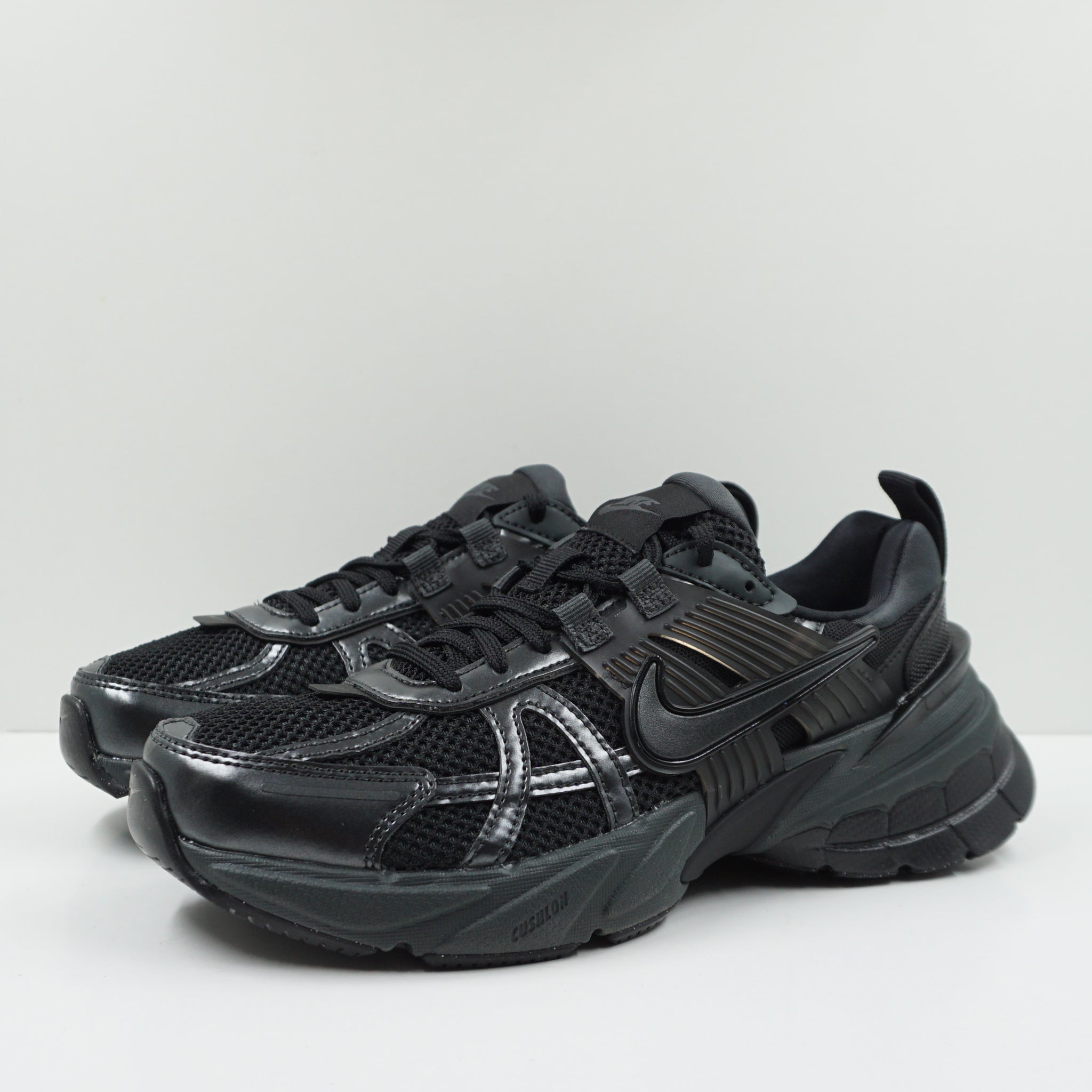 Nike V2K Run Black Dark Smoke Grey (W)