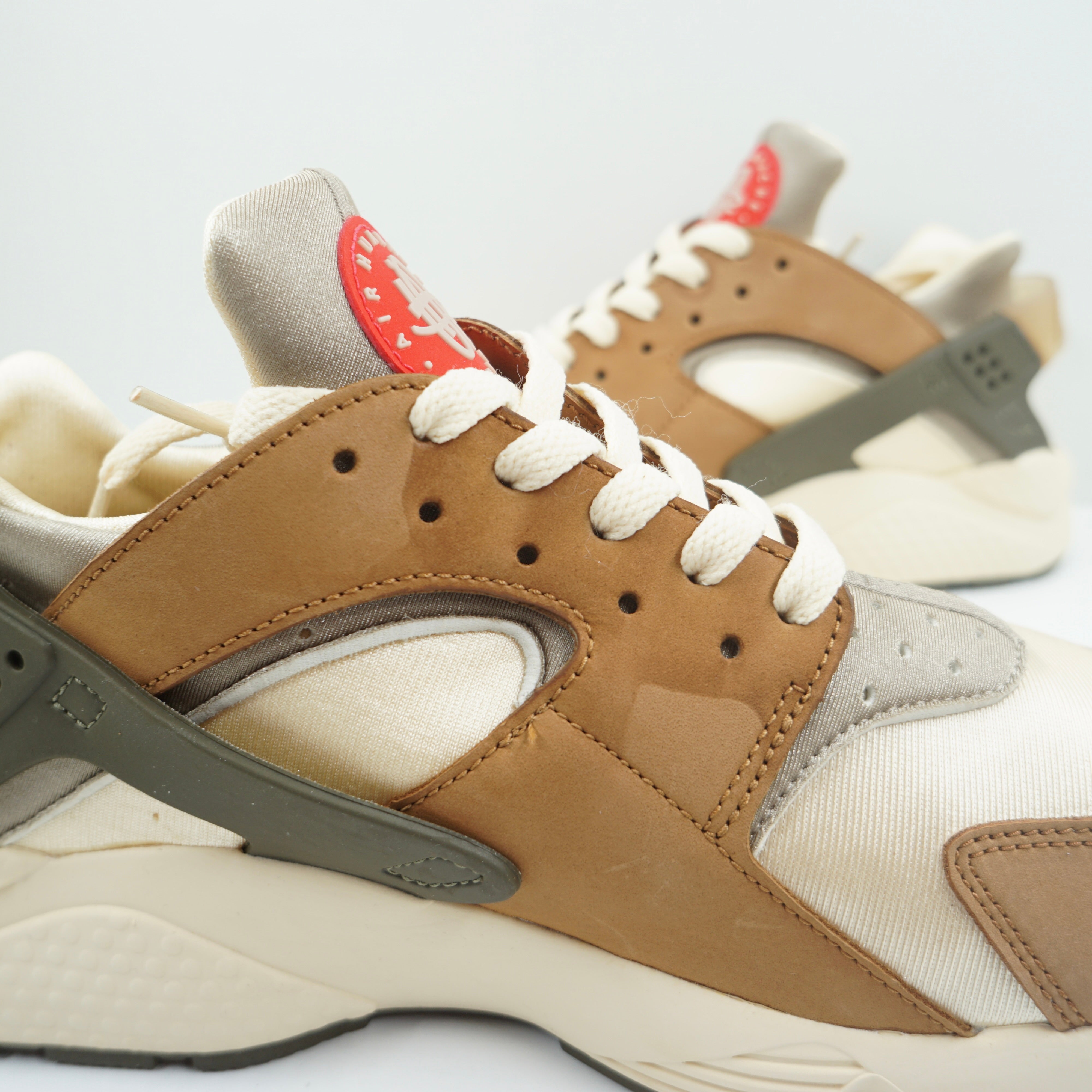 Nike Air Huarache Stussy Desert Oak (2021)