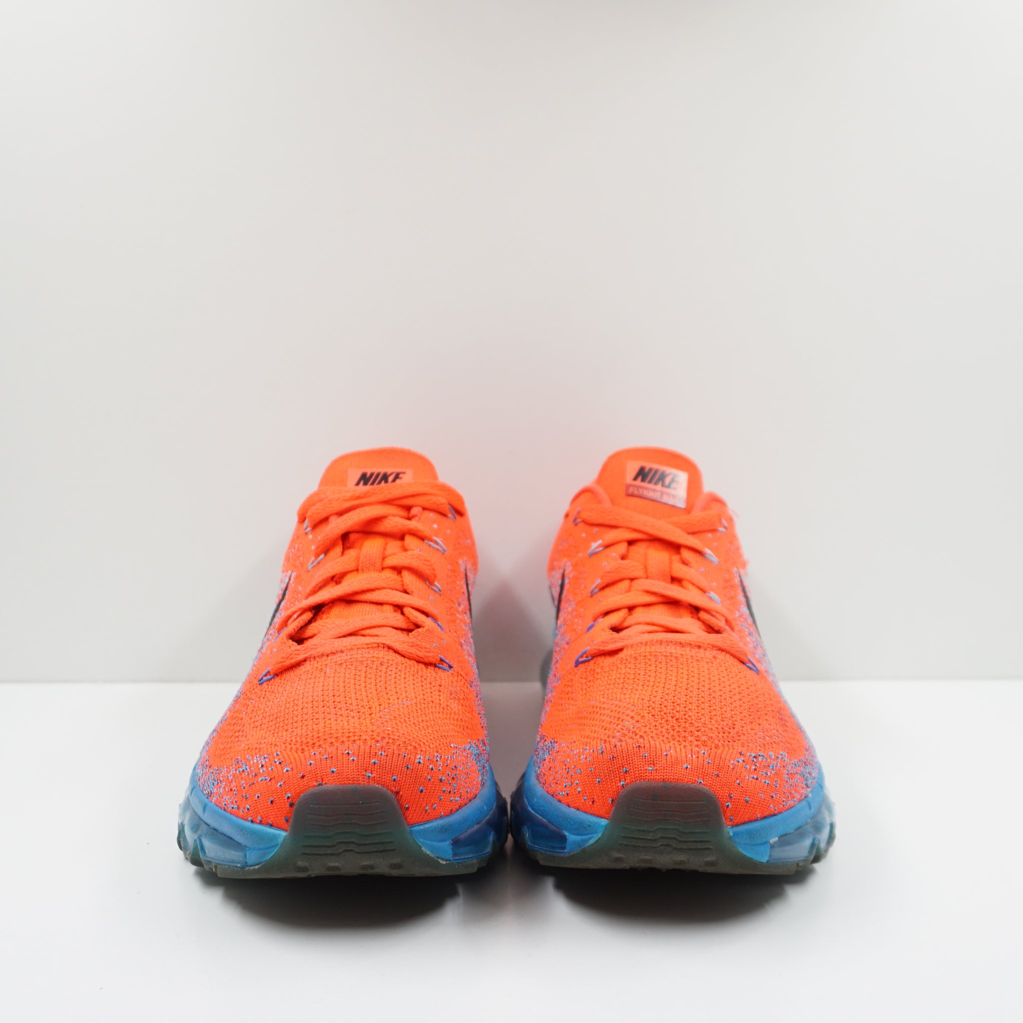 Nike Flyknit Max Bright Crimson