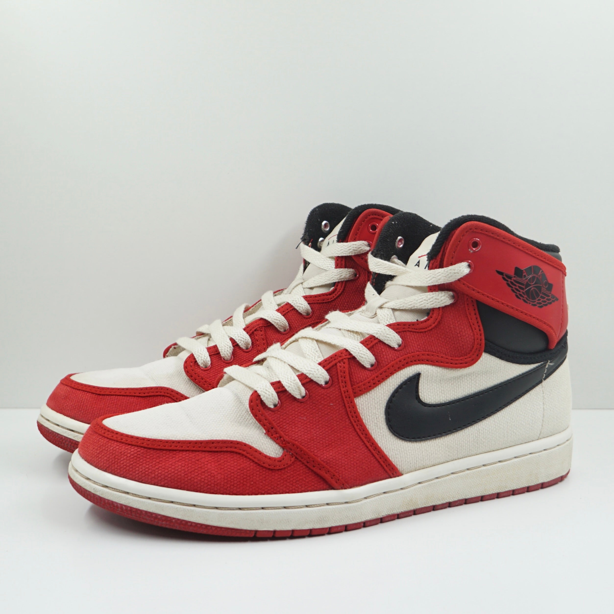 Jordan 1 Retro AJKO Chicago Vintage