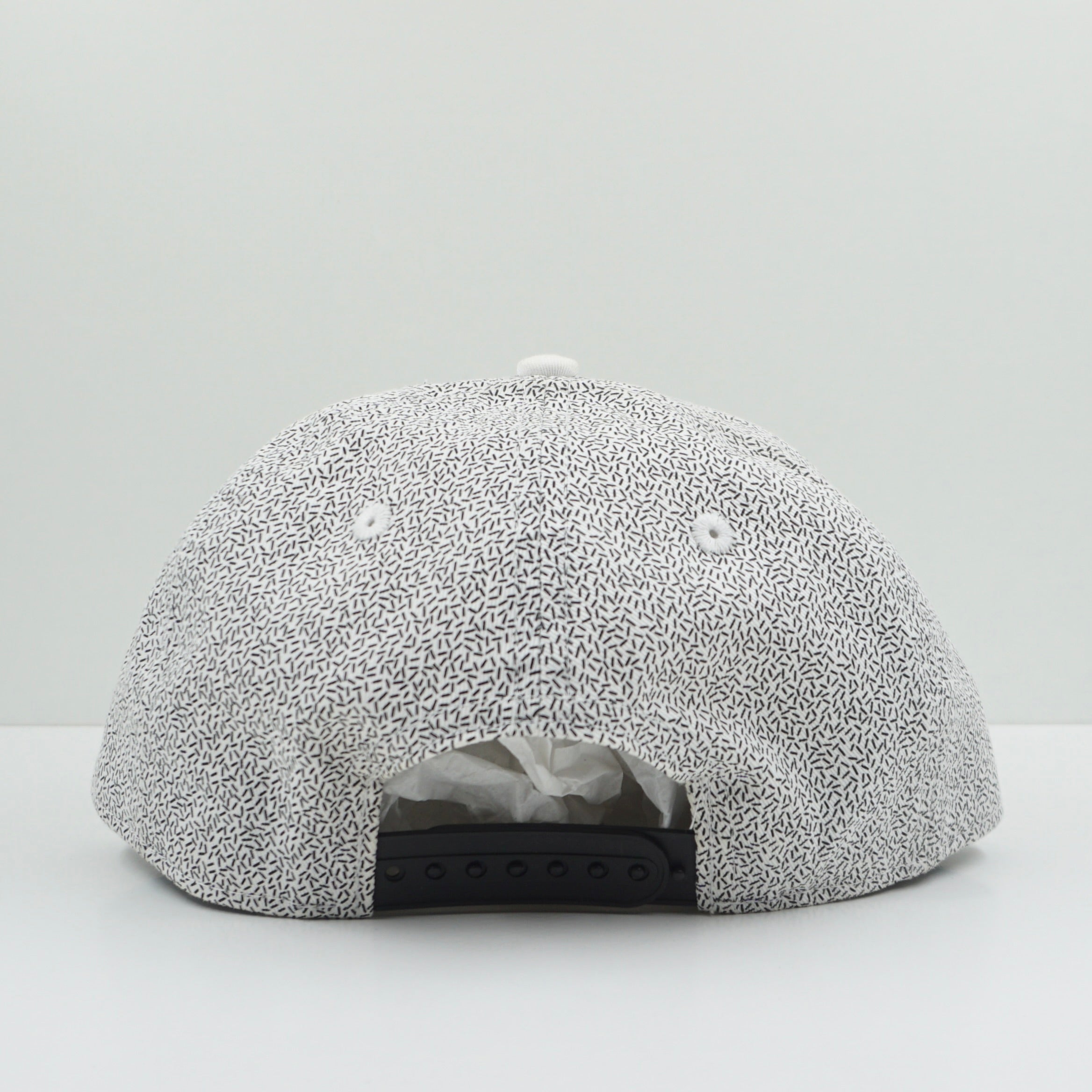 New Era Speckle Woman White Black Snapback Cap
