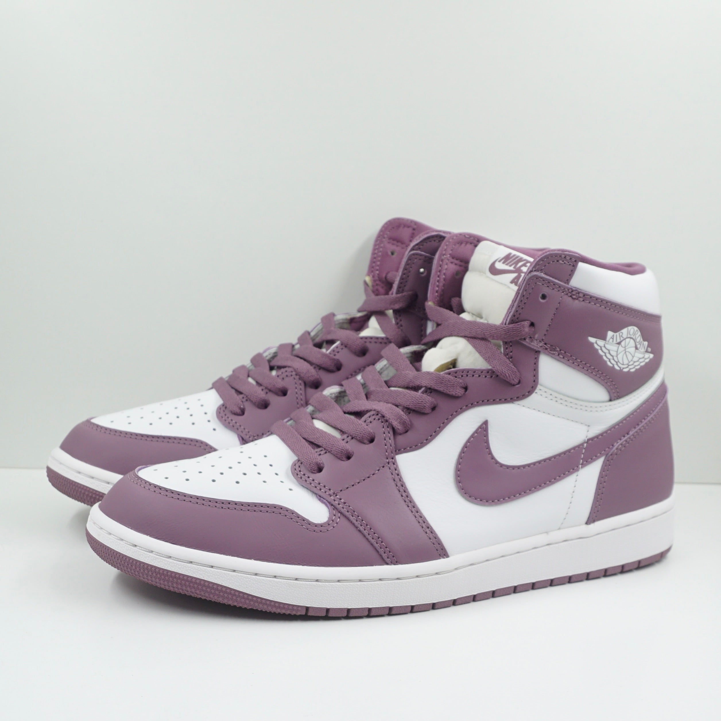 Jordan 1 Retro High OG Mauve