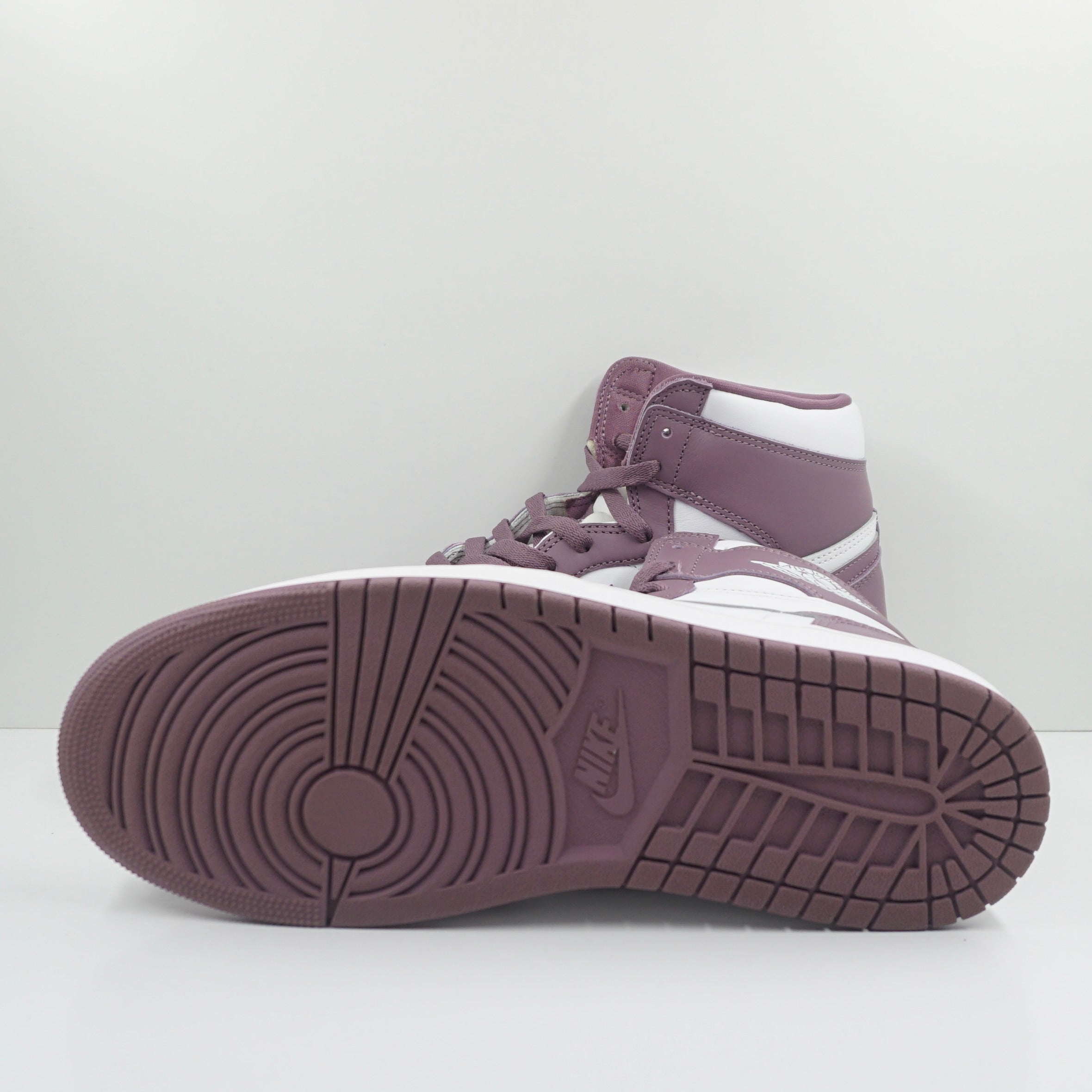 Jordan 1 Retro High OG Mauve