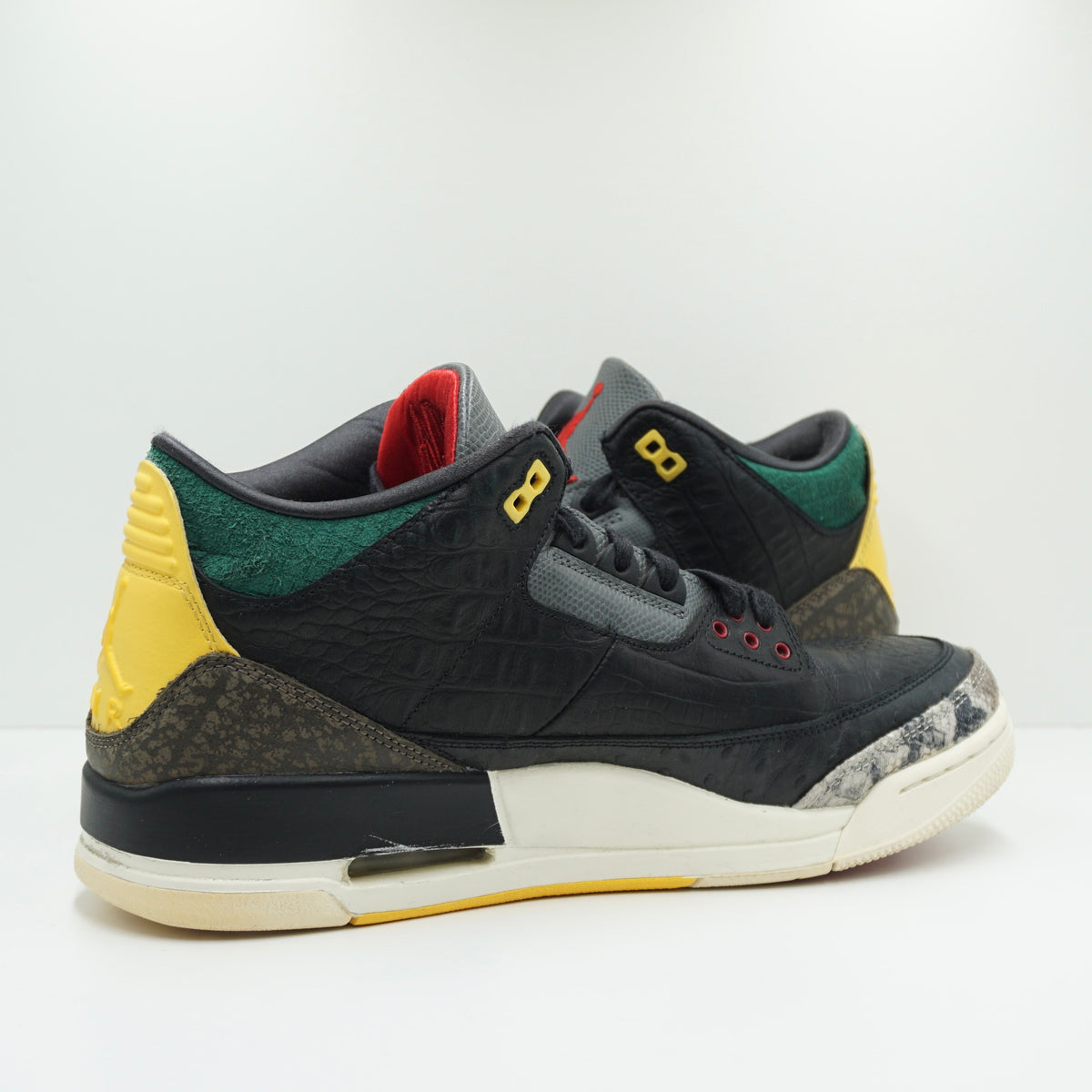 Jordan 3 Retro SE Animal Instinct 2.0