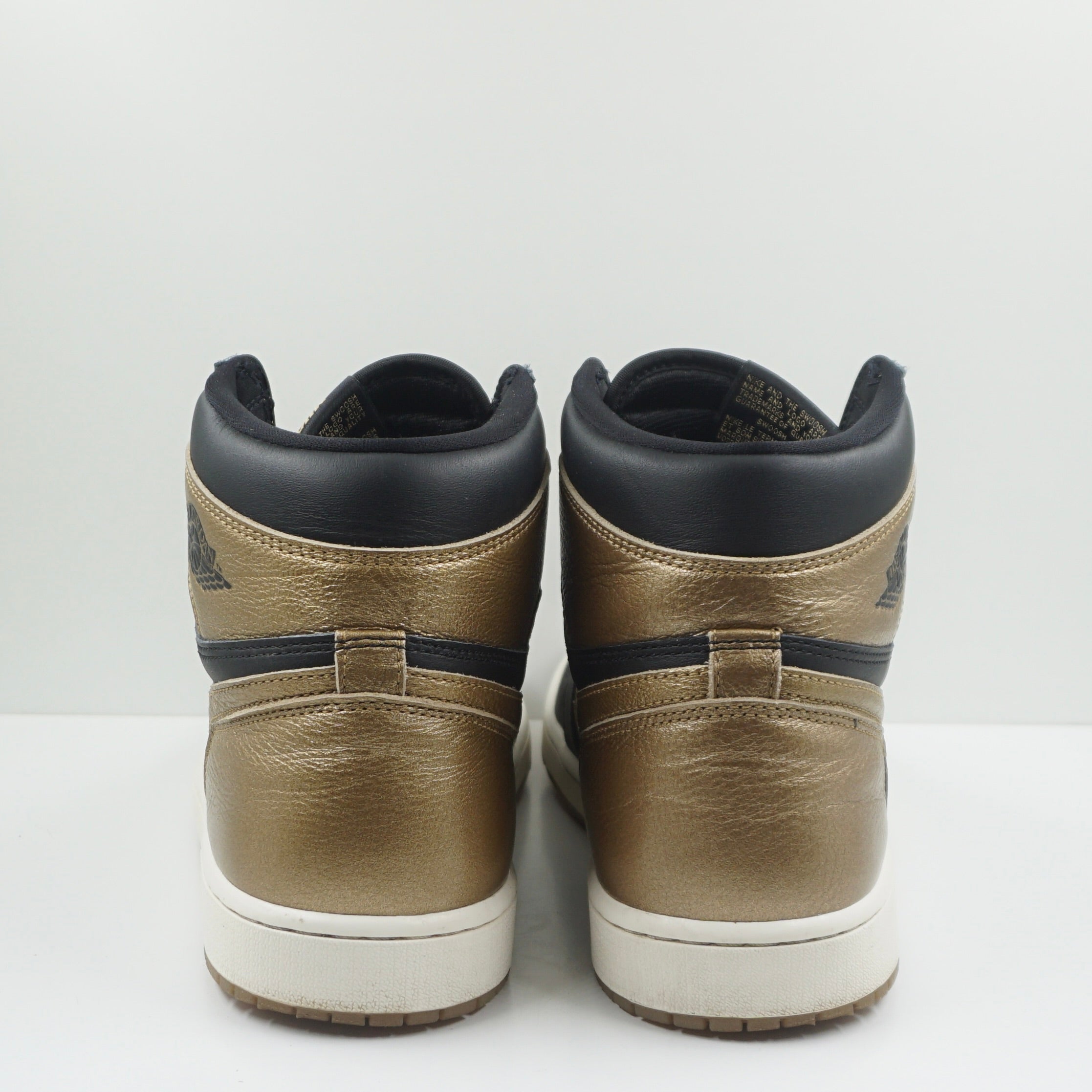 Jordan 1 Retro High OG Black Metallic Gold