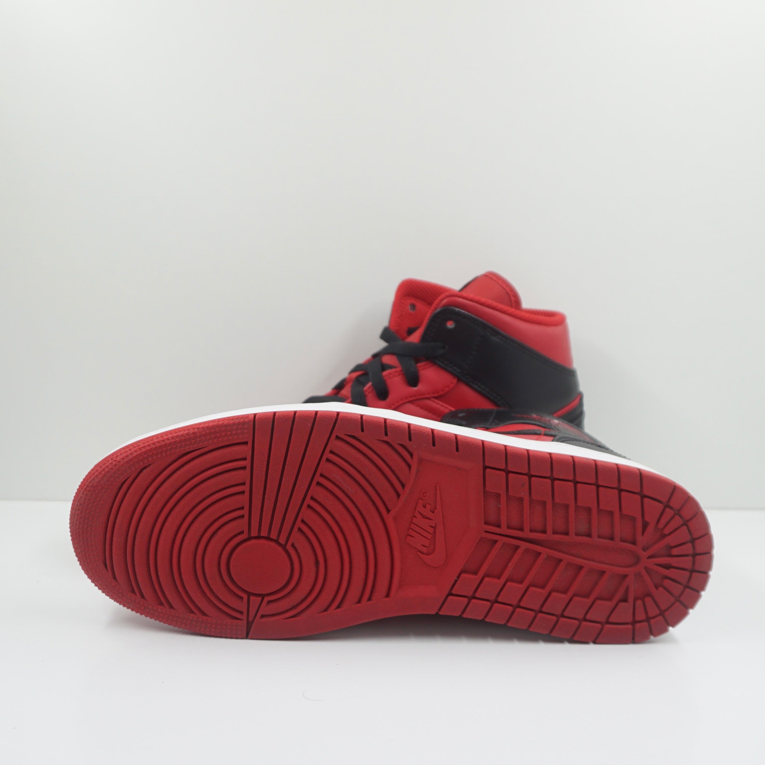 Jordan 1 Mid Reverse Bred (2021)