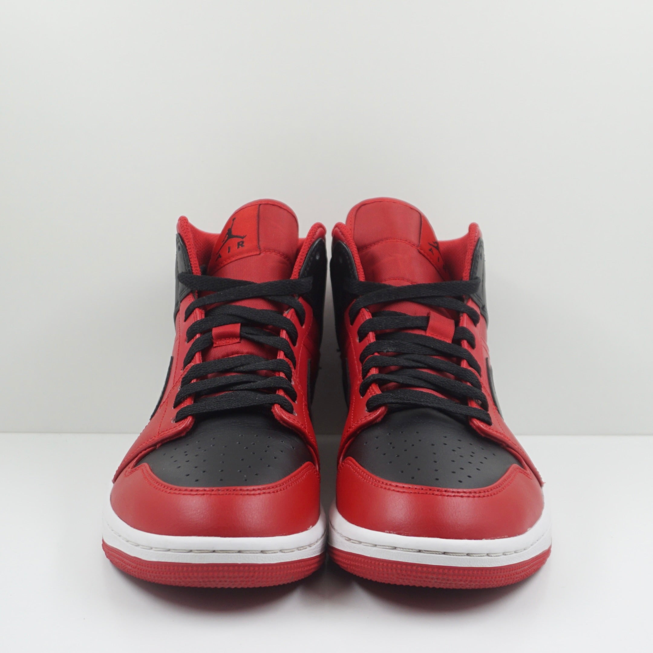 Jordan 1 Mid Reverse Bred (2021)